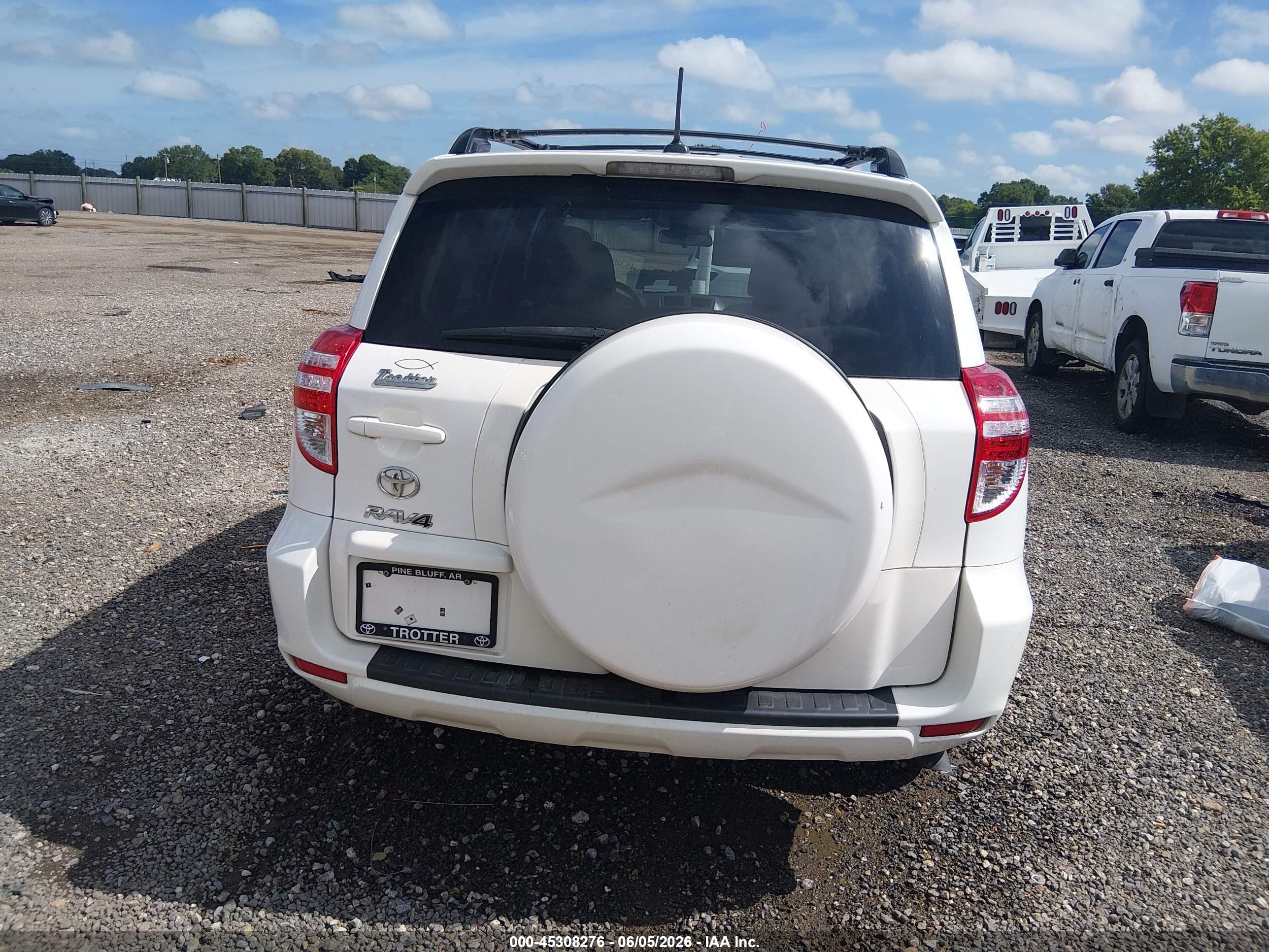 2012 Toyota Rav4   White vin: 2T3ZF4DV4CW123724