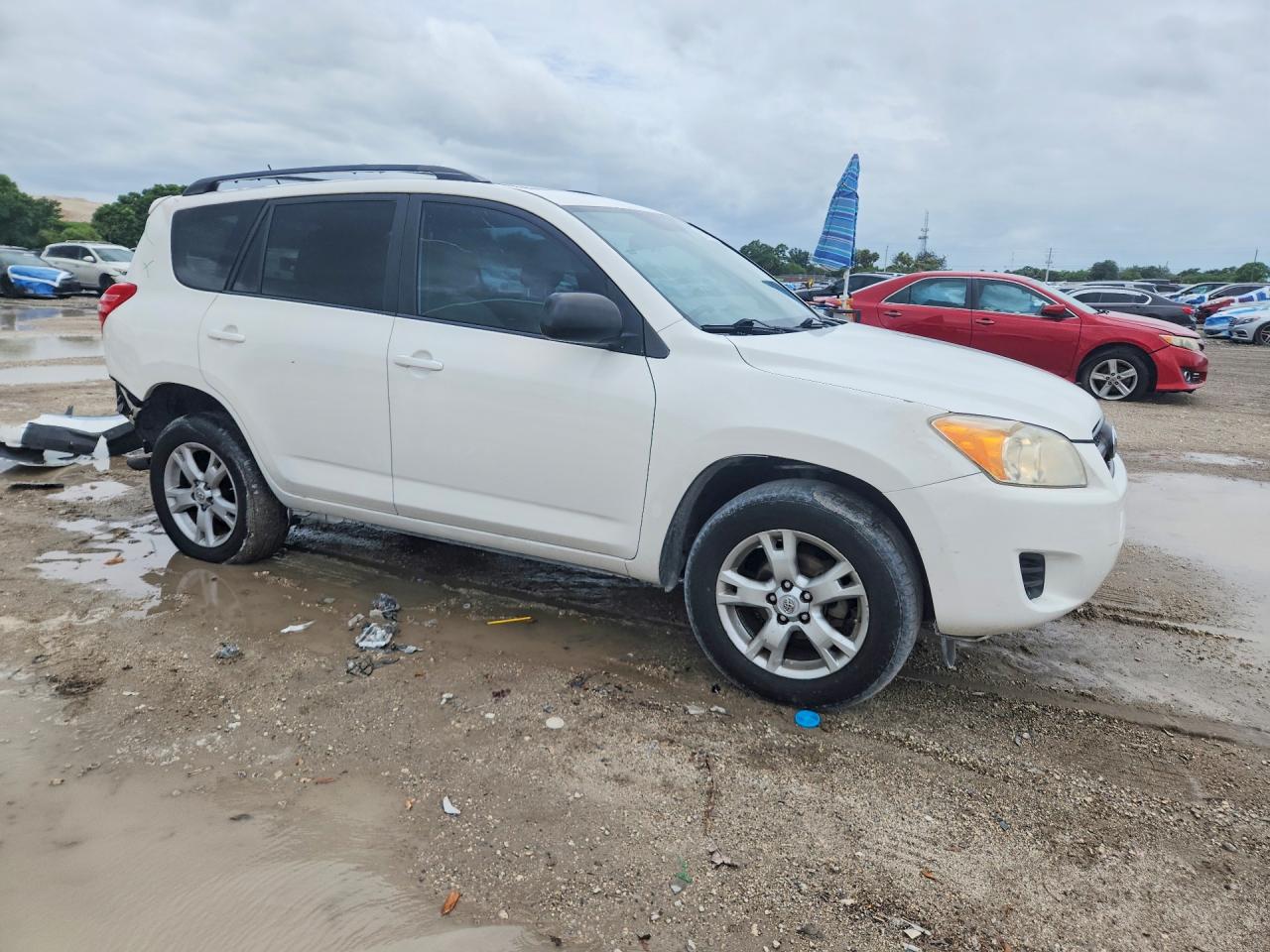 2012 Toyota Rav4 Base White vin: 2T3ZF4DV4CW144816