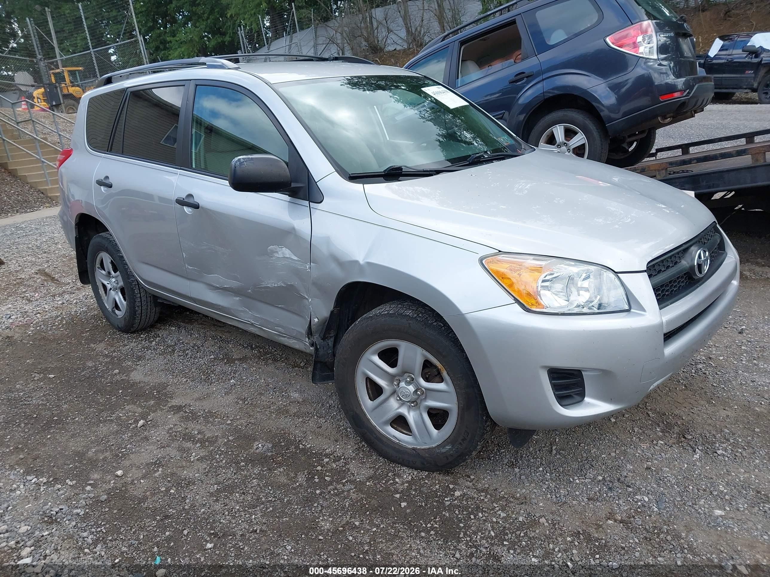 2010 Toyota Rav4   Silver vin: 2T3ZF4DV5AW034046