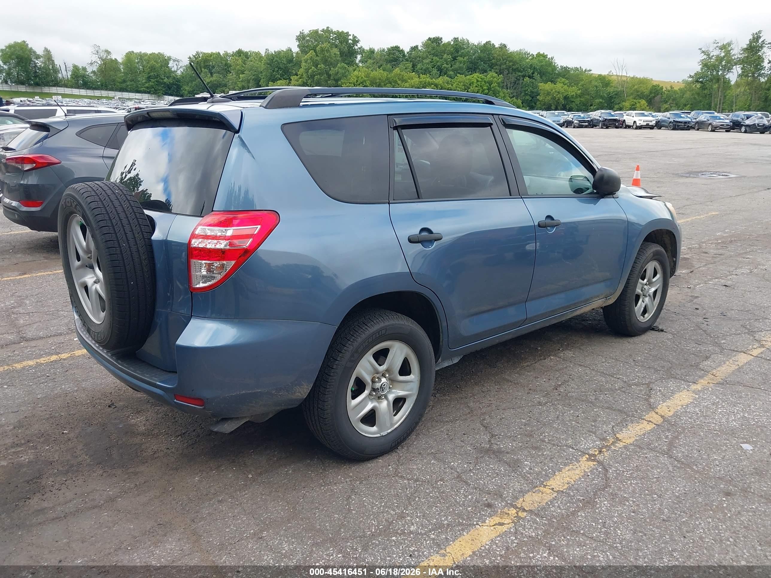 2011 Toyota Rav4   Синий vin: 2T3ZF4DV5BW087573