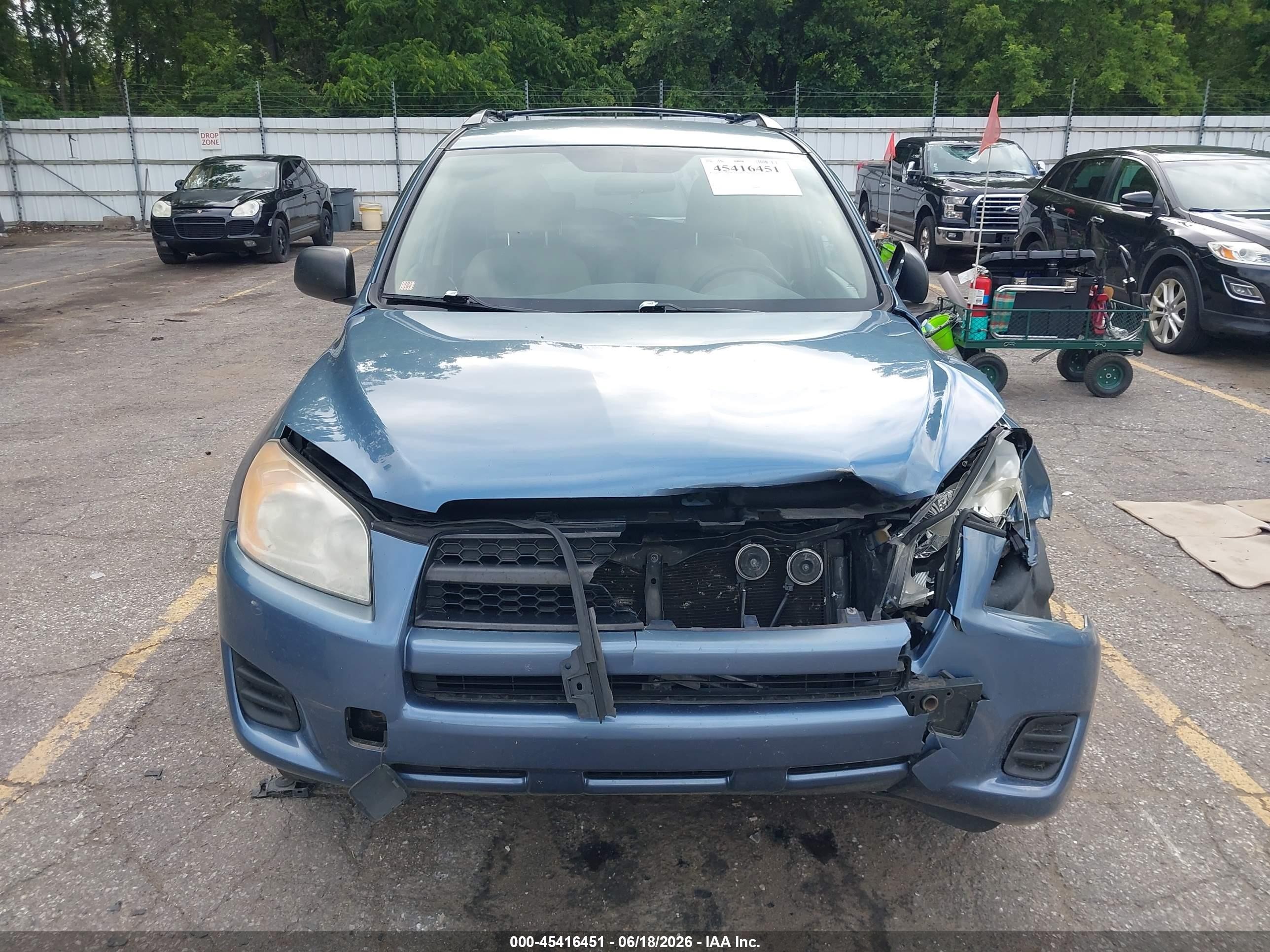 2011 Toyota Rav4   Синий vin: 2T3ZF4DV5BW087573