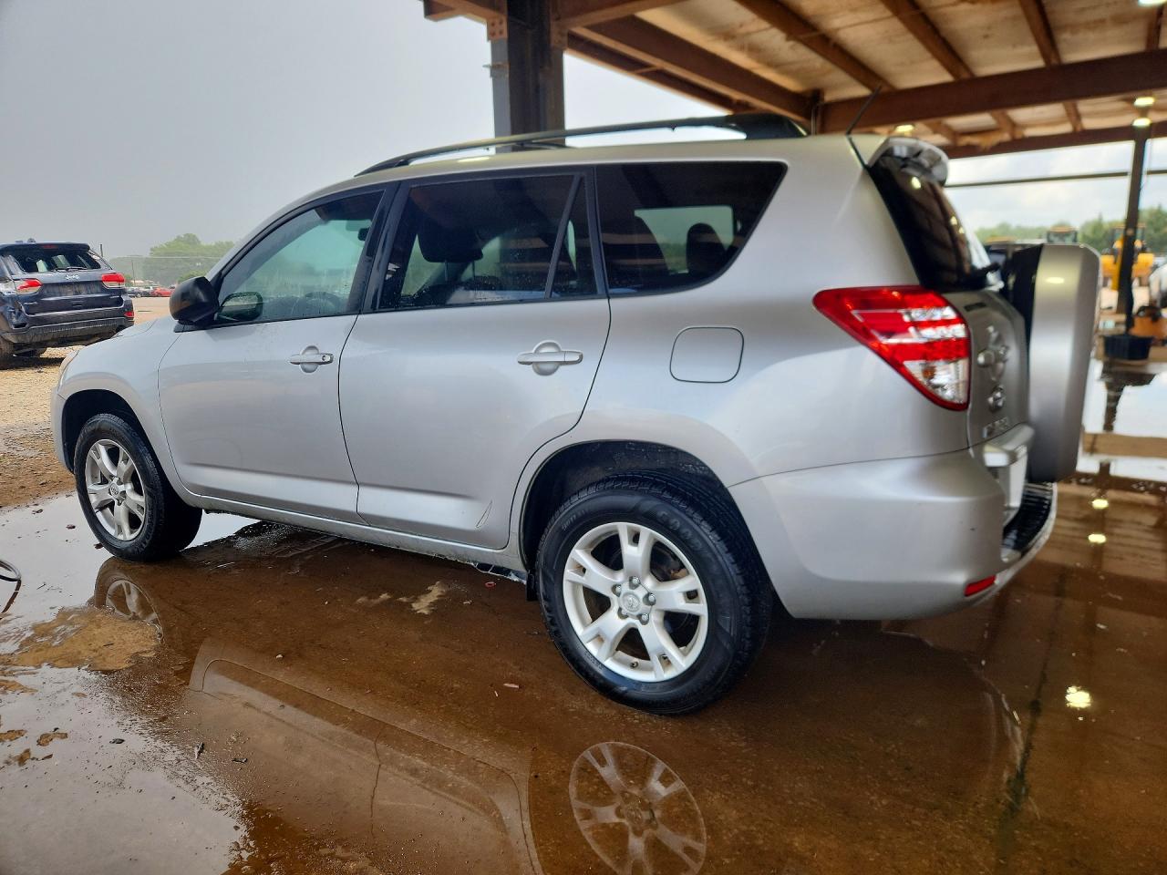 2011 Toyota Rav4 Base Silver vin: 2T3ZF4DV5BW088254