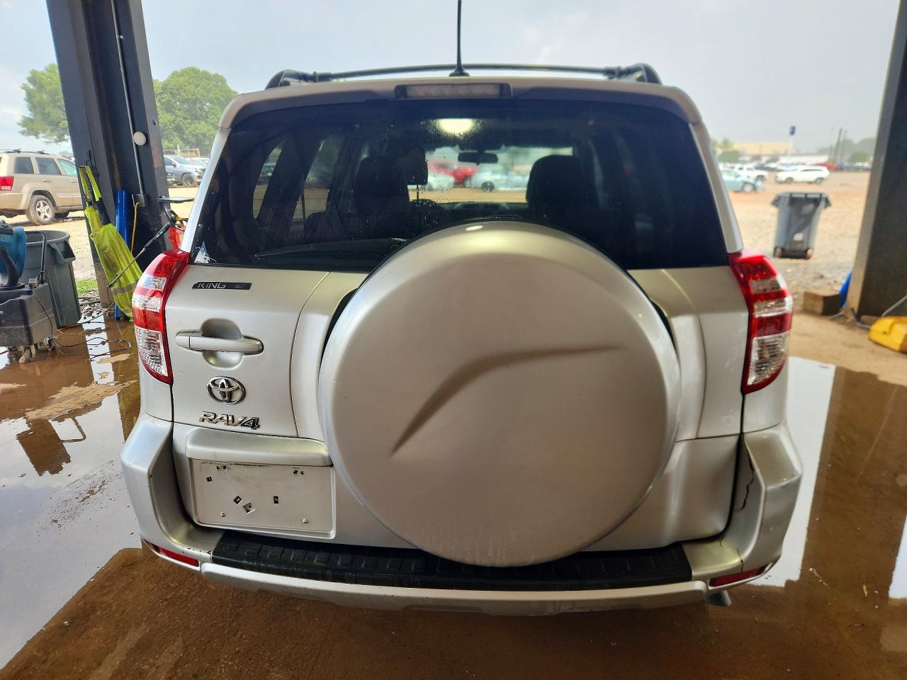 2011 Toyota Rav4 Base Silver vin: 2T3ZF4DV5BW088254