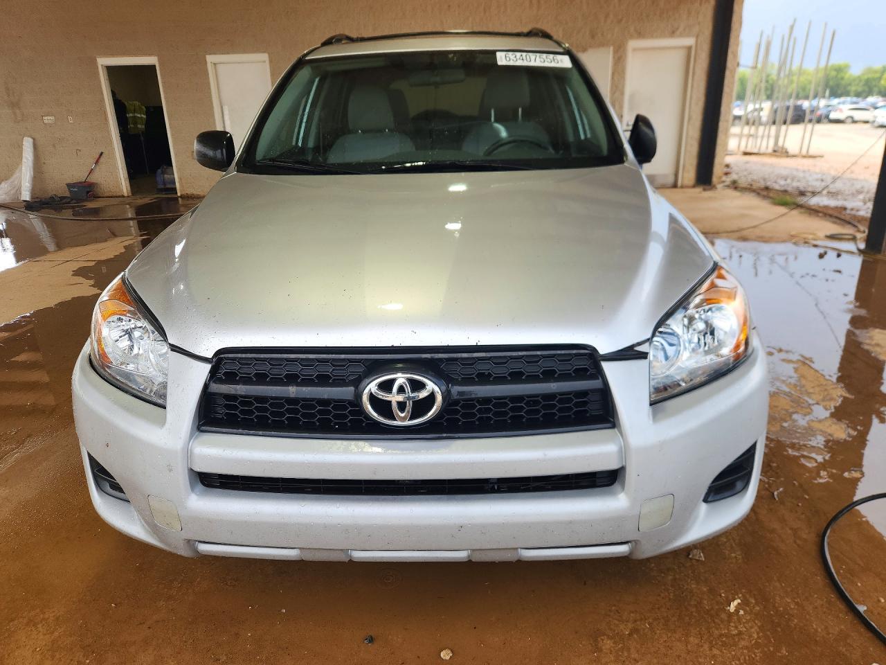 2011 Toyota Rav4 Base Silver vin: 2T3ZF4DV5BW088254