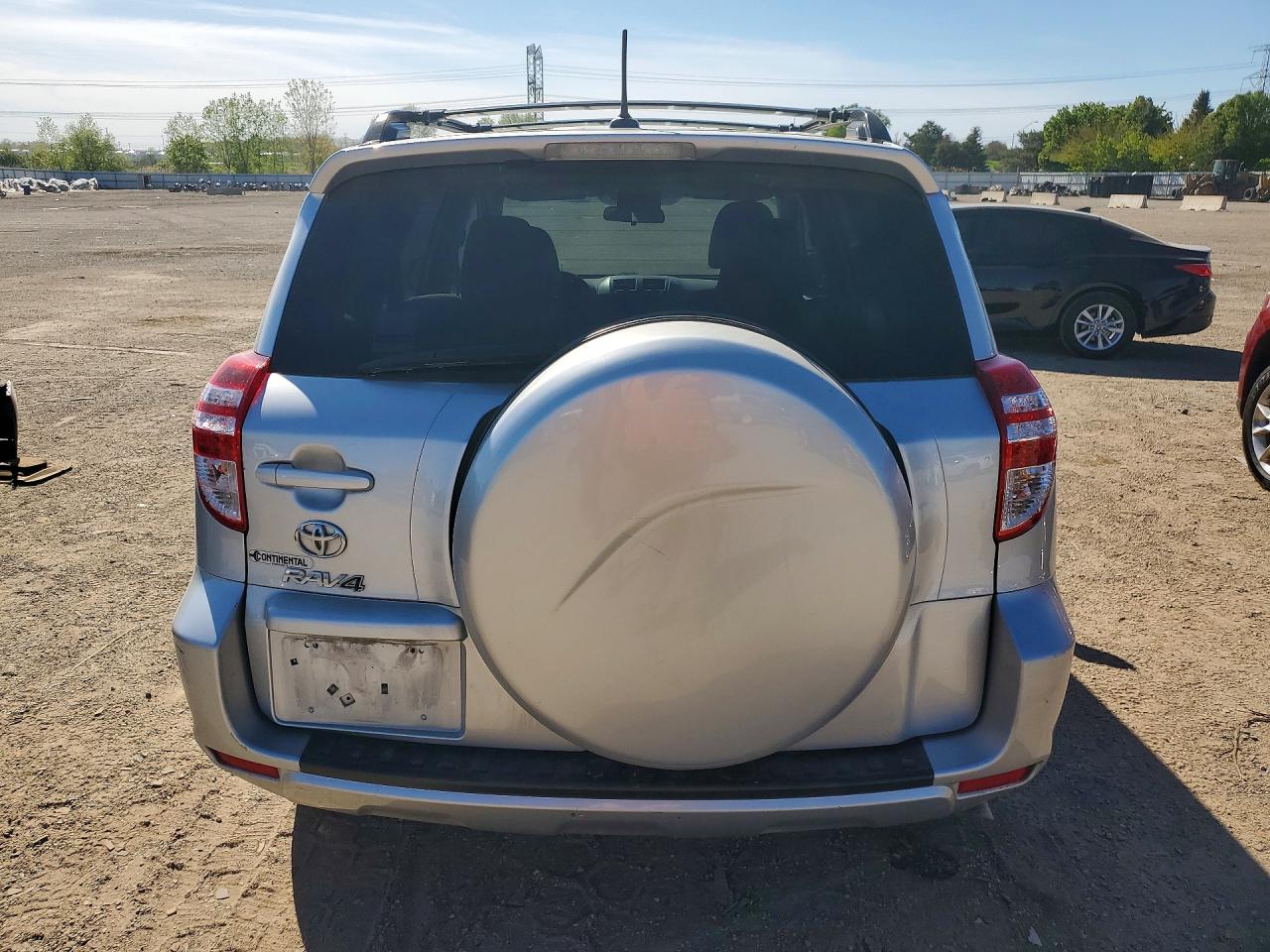 2011 Toyota Rav4 Base Silver vin: 2T3ZF4DV5BW101598