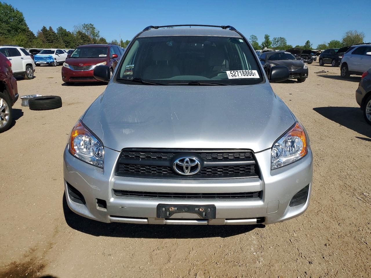 2011 Toyota Rav4 Base Silver vin: 2T3ZF4DV5BW101598