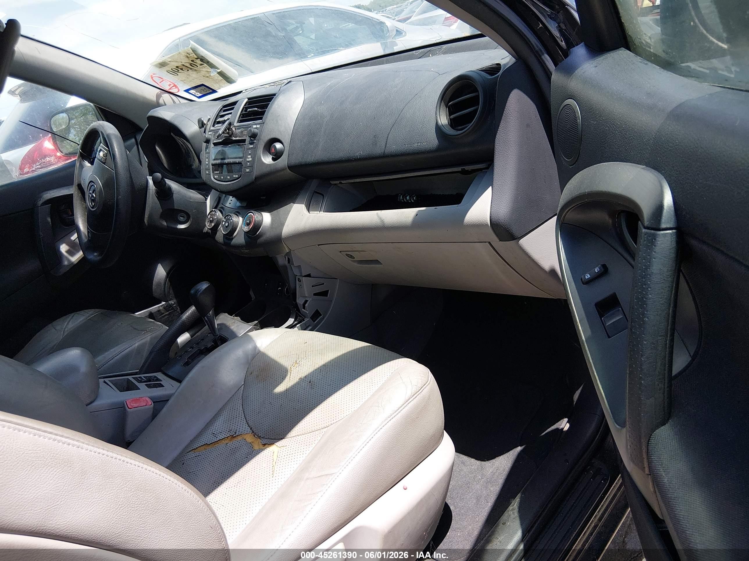 2011 Toyota Rav4   Black vin: 2T3ZF4DV5BW103917