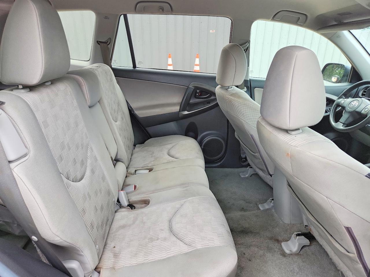 2012 Toyota Rav4 Base Red vin: 2T3ZF4DV5CW108228