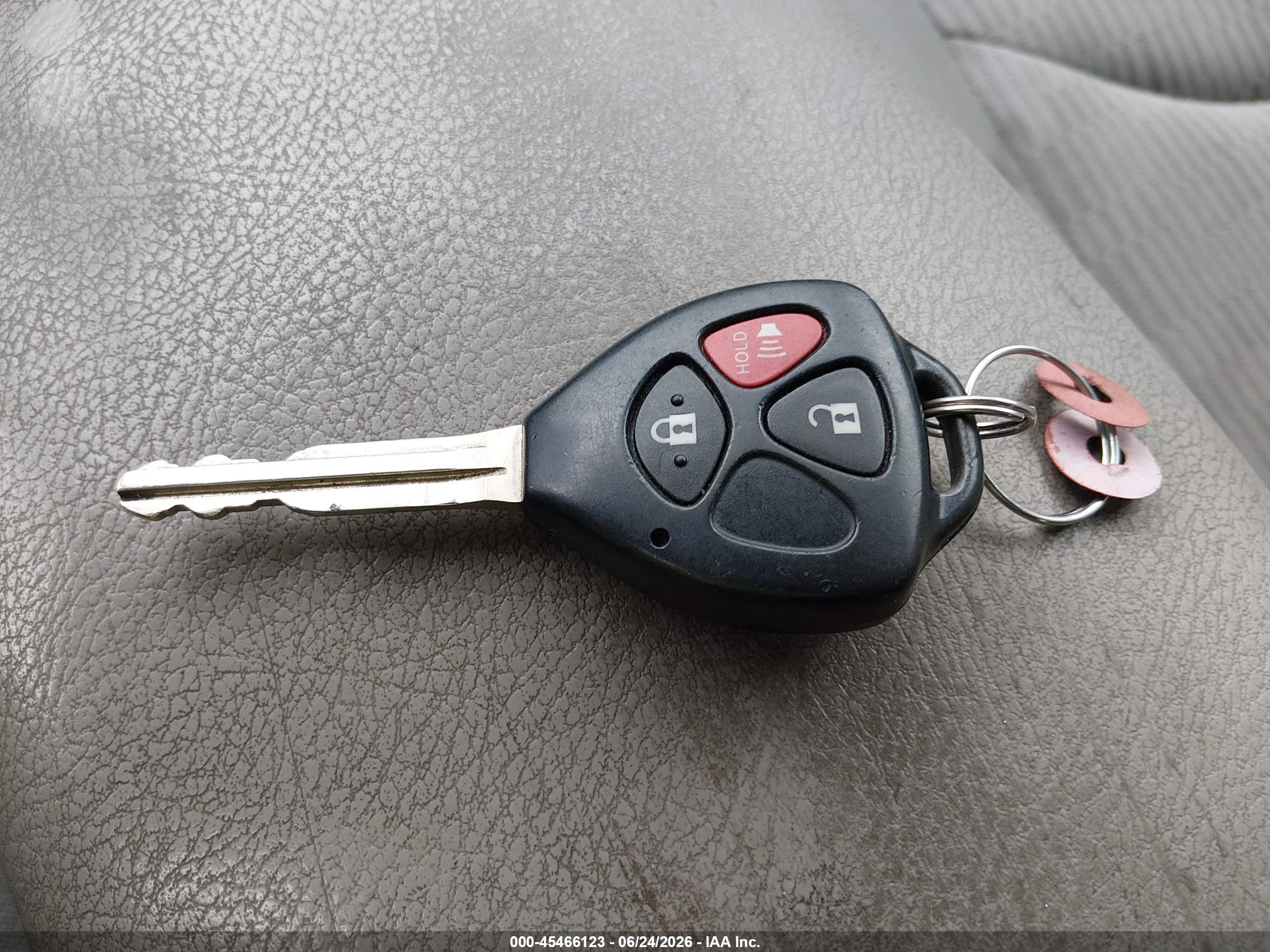 2010 Toyota Rav4   Silver vin: 2T3ZF4DV6AW036632