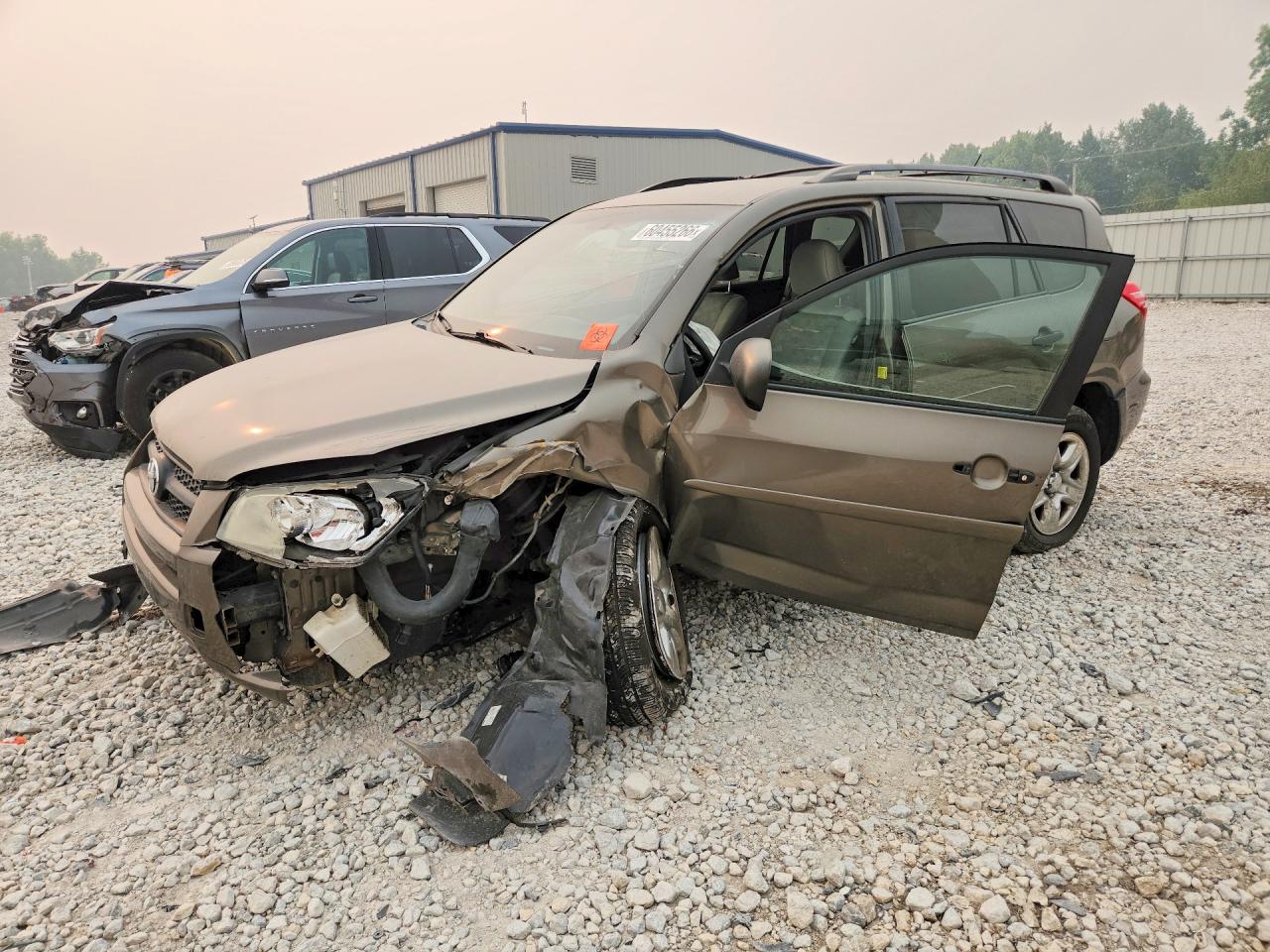 2011 Toyota Rav4 Base Tan vin: 2T3ZF4DV6BW075254