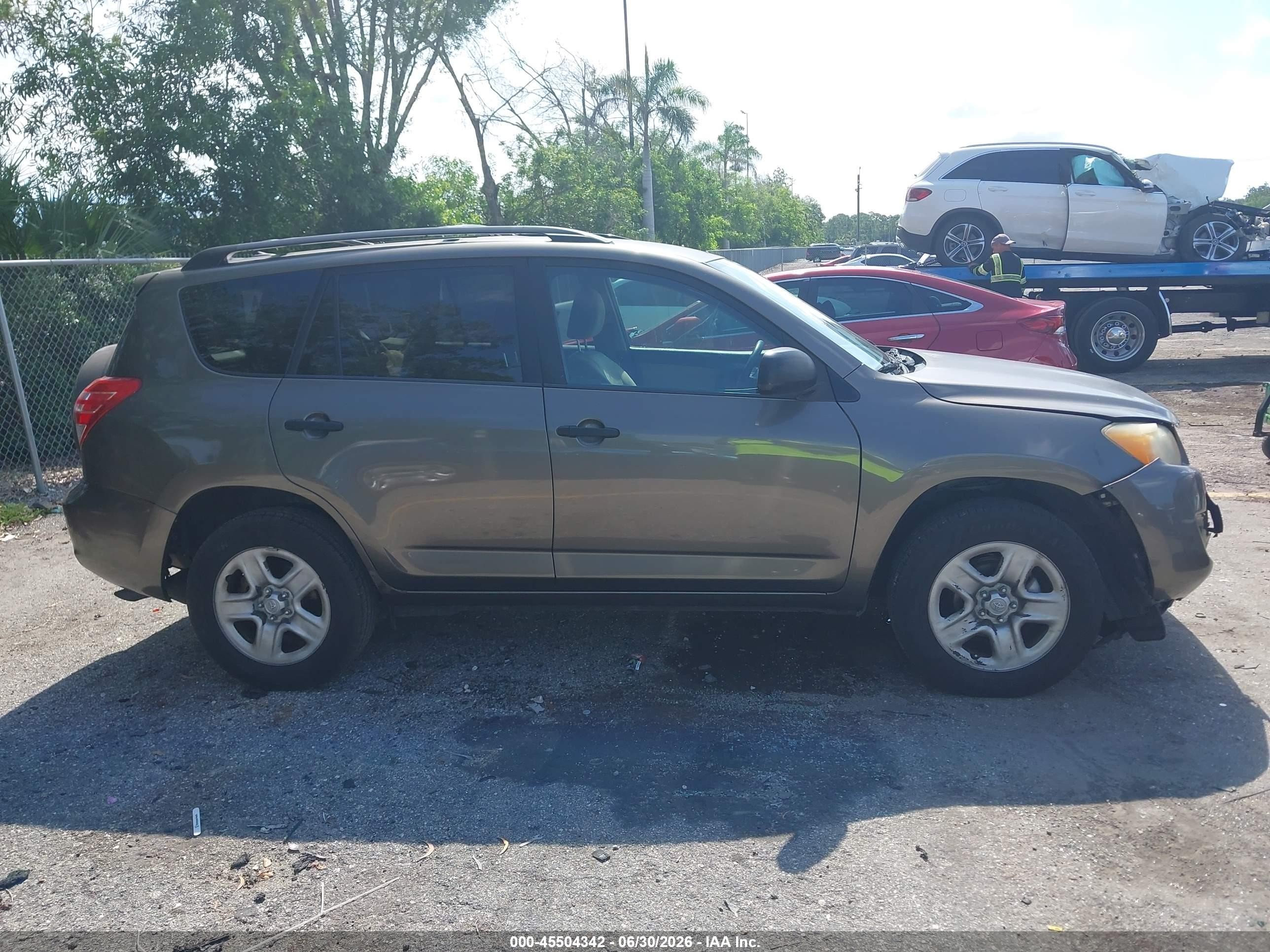 2011 Toyota Rav4   Brown vin: 2T3ZF4DV6BW079191