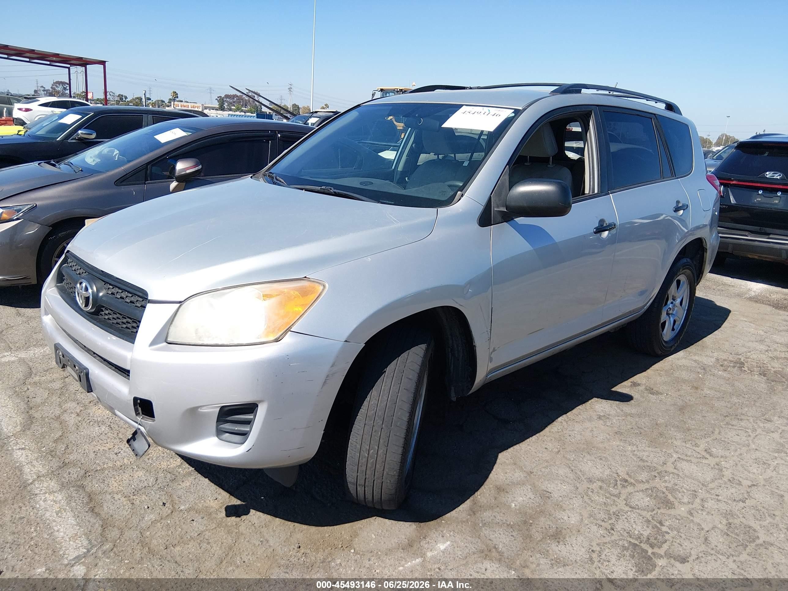 2011 Toyota Rav4   Silver vin: 2T3ZF4DV6BW083175