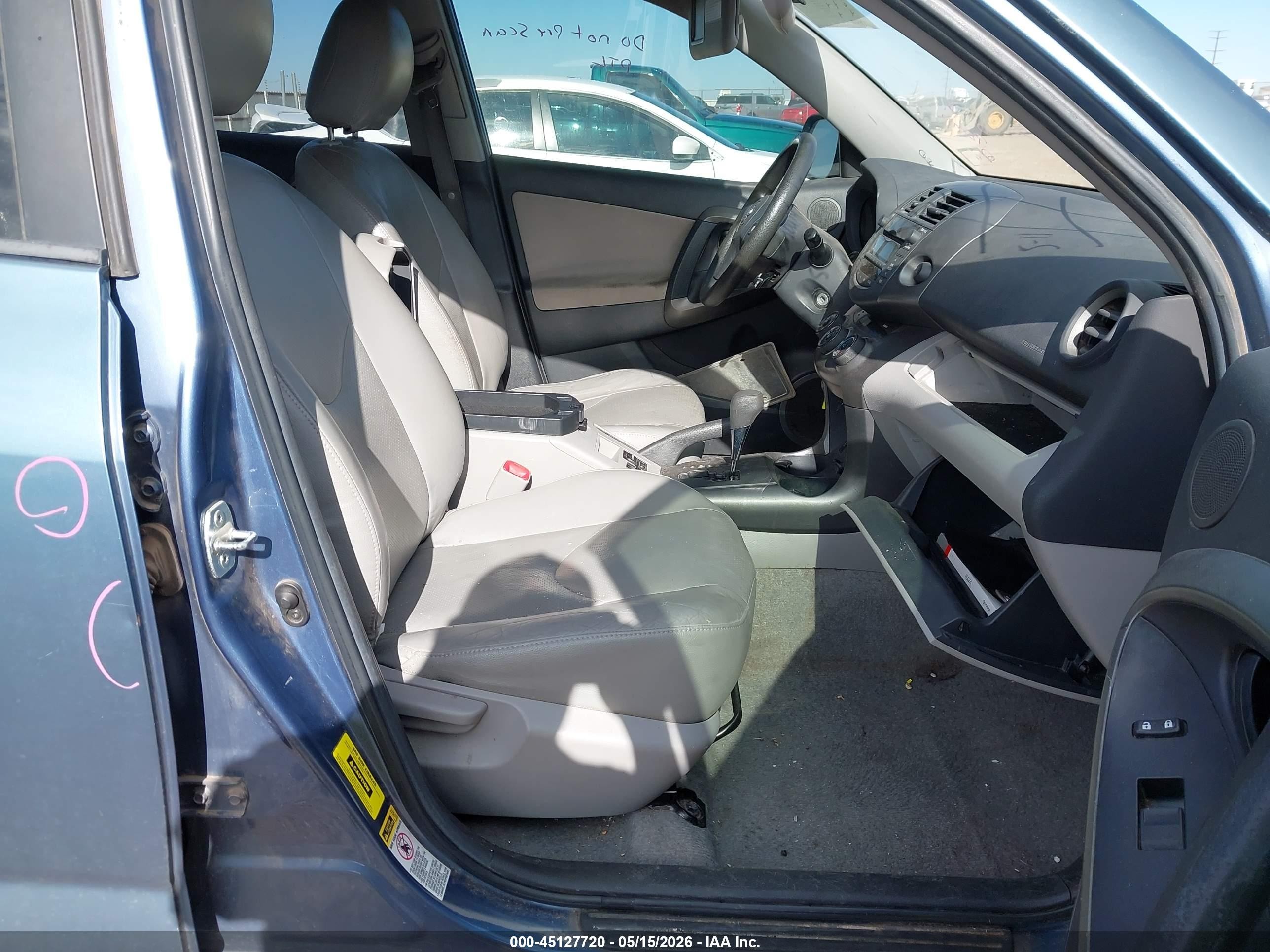 2011 Toyota Rav4 Blue vin: 2T3ZF4DV6BW088036