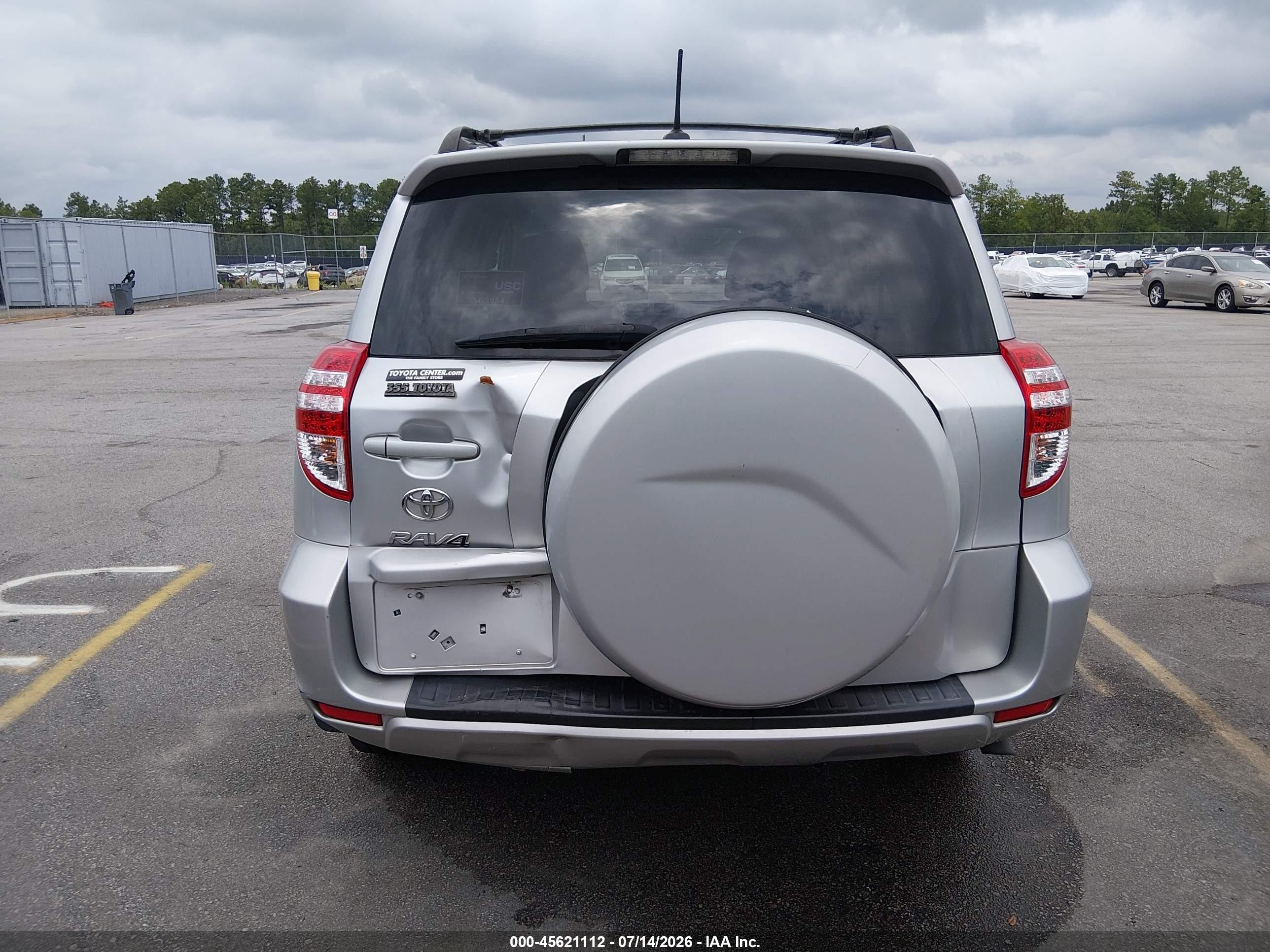 2012 Toyota Rav4   Silver vin: 2T3ZF4DV6CW124924