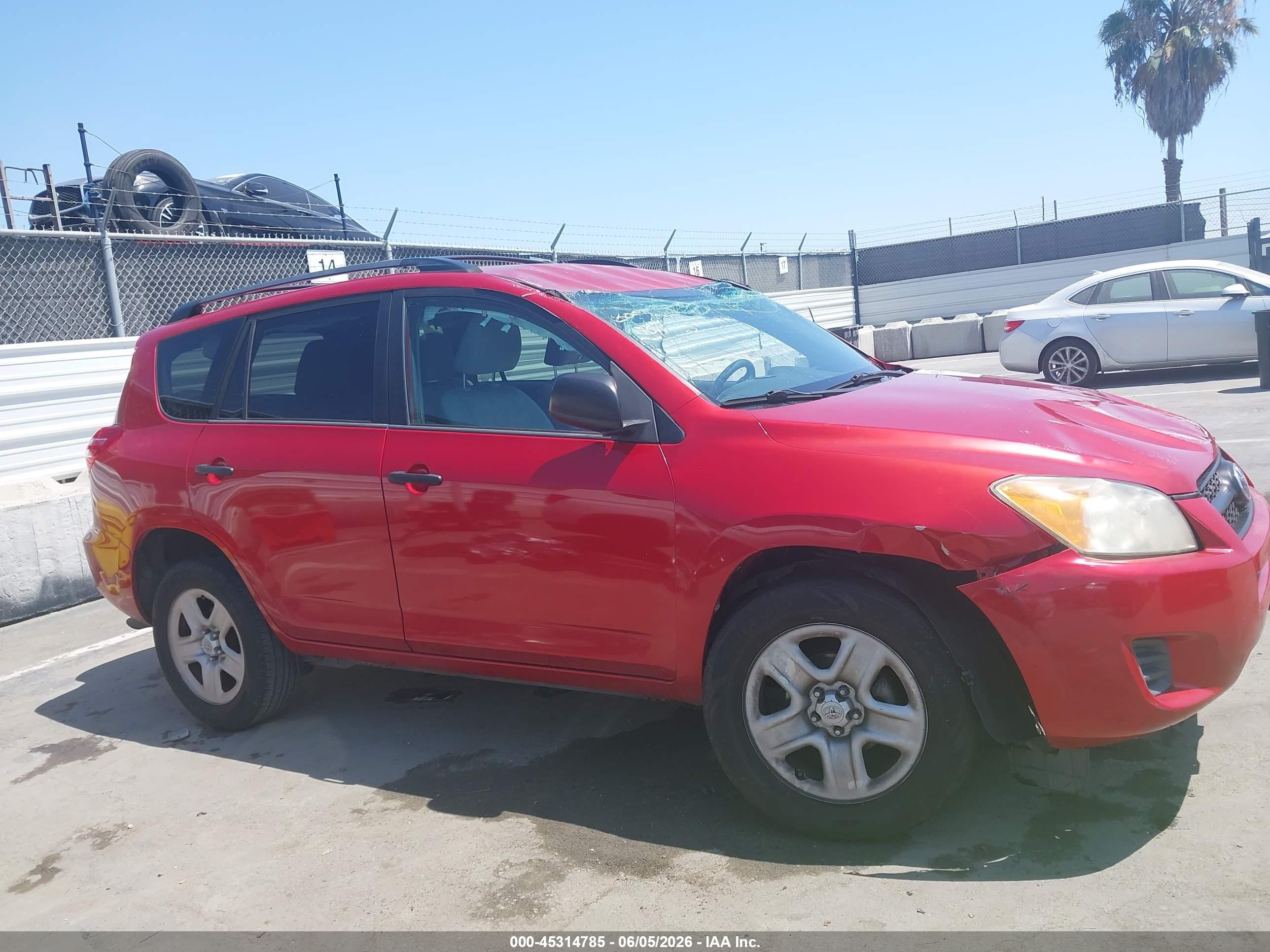 2012 Toyota Rav4   Red vin: 2T3ZF4DV6CW134952