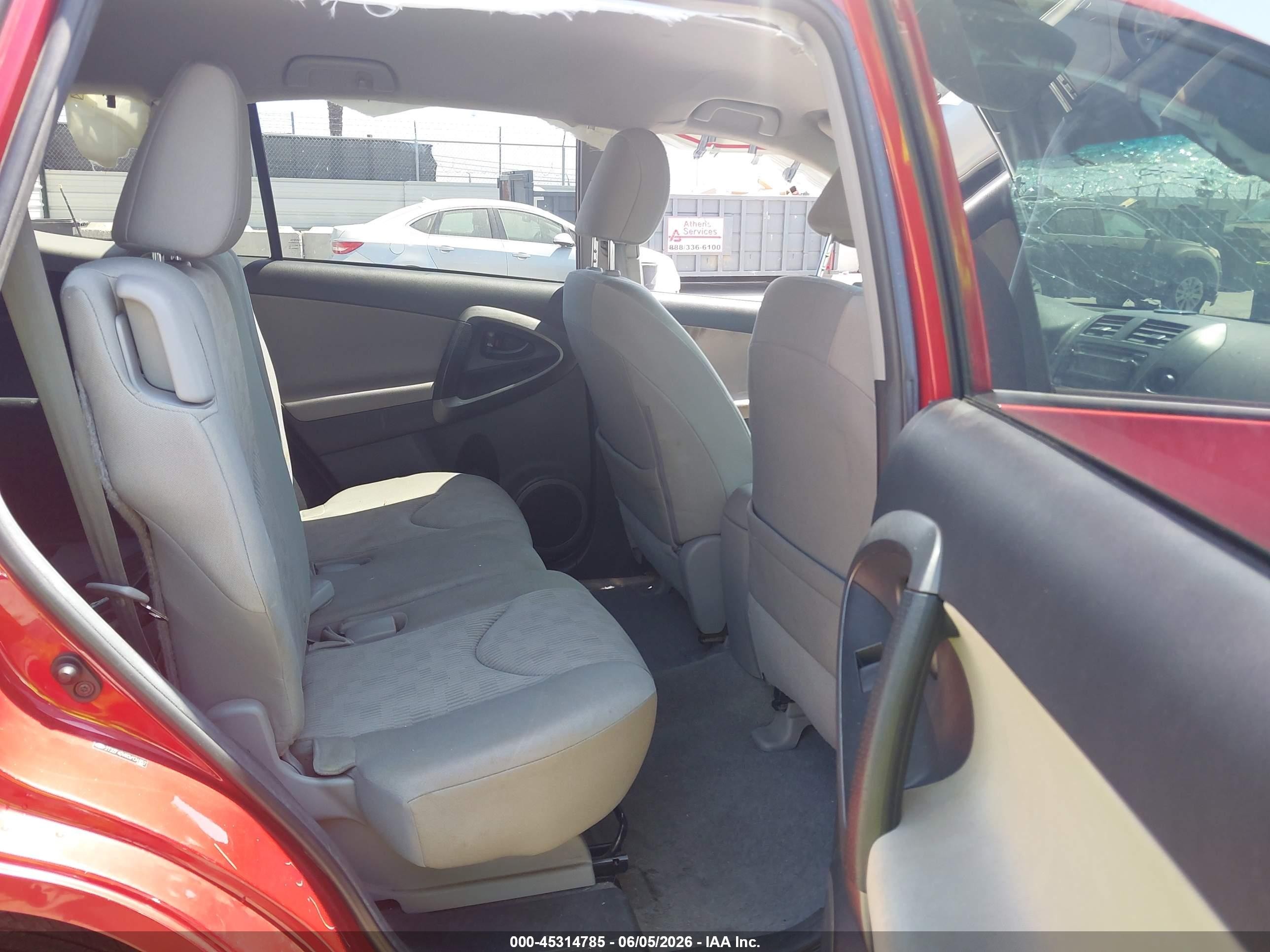 2012 Toyota Rav4   Red vin: 2T3ZF4DV6CW134952