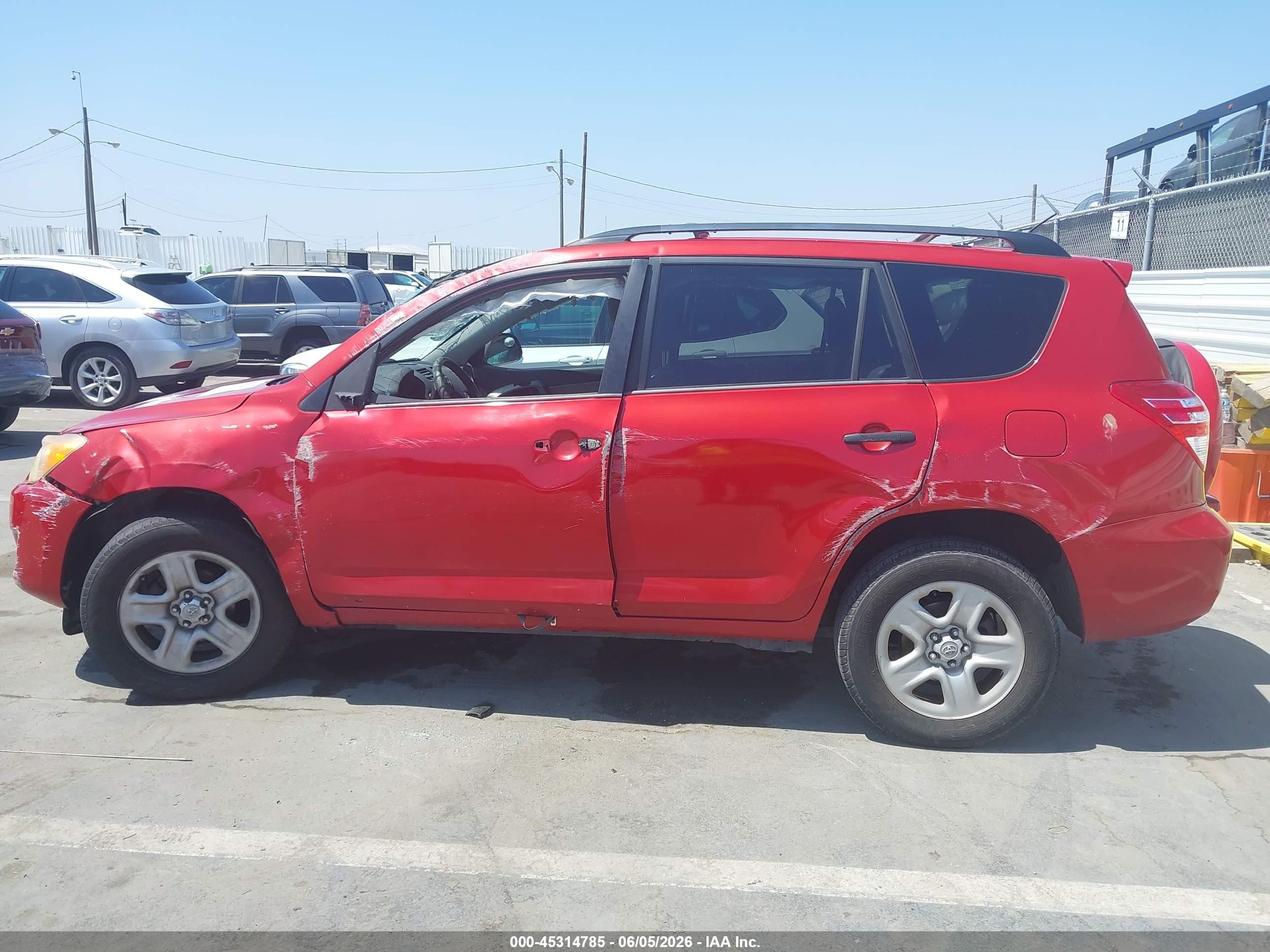 2012 Toyota Rav4   Red vin: 2T3ZF4DV6CW134952