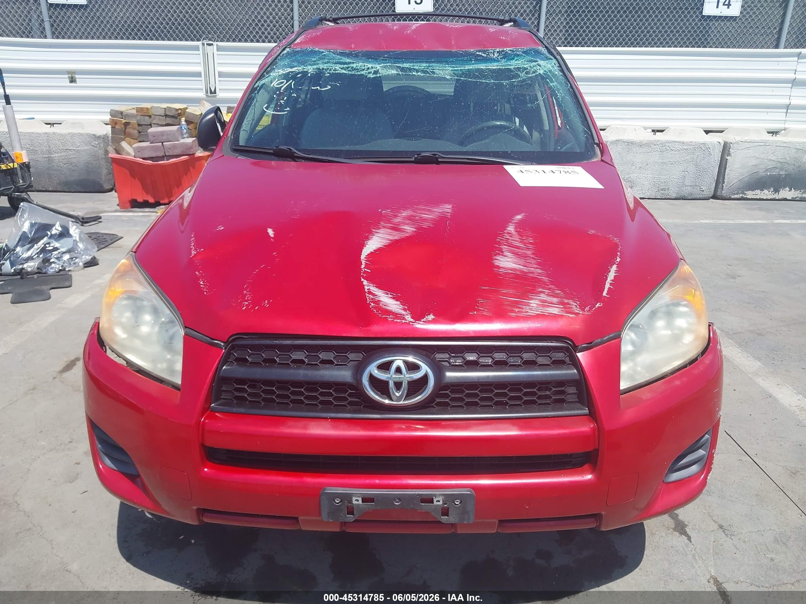 2012 Toyota Rav4   Red vin: 2T3ZF4DV6CW134952
