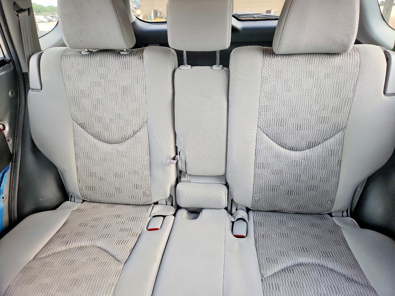 2012 Toyota Rav4 Base Серебряный vin: 2T3ZF4DV6CW150701