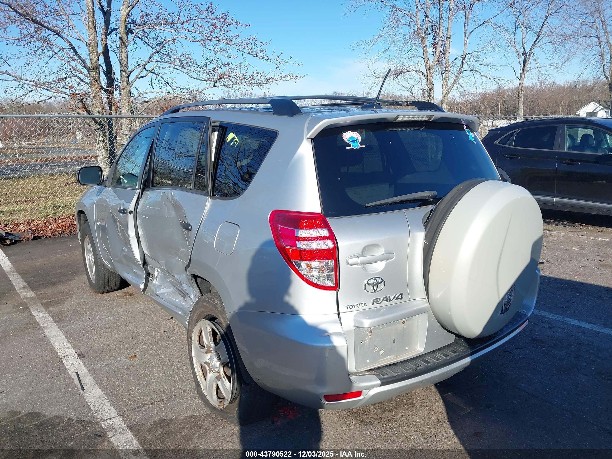 2010 Toyota Rav4   Gray vin: 2T3ZF4DV7AW017071