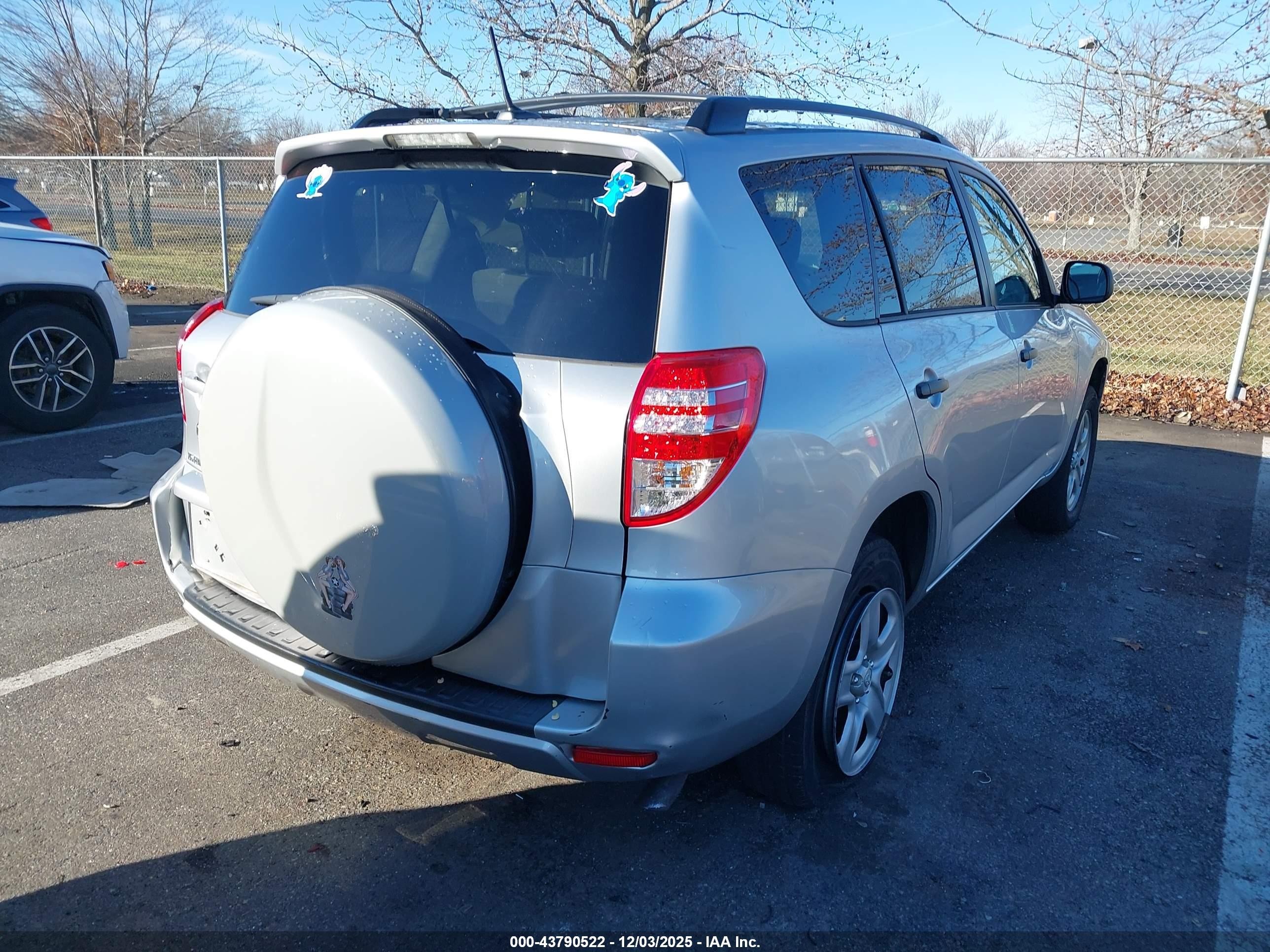 2010 Toyota Rav4   Gray vin: 2T3ZF4DV7AW017071