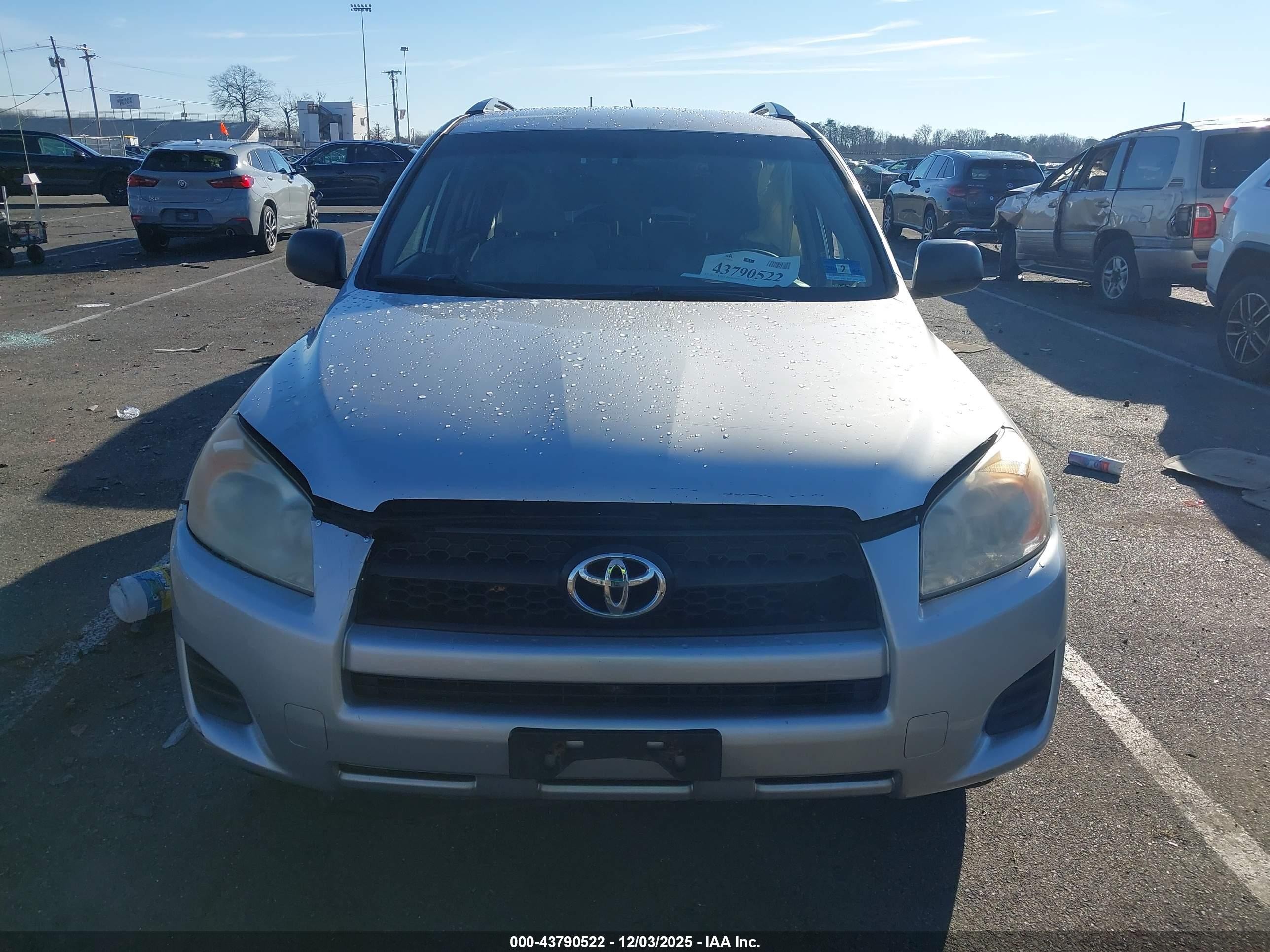 2010 Toyota Rav4   Gray vin: 2T3ZF4DV7AW017071