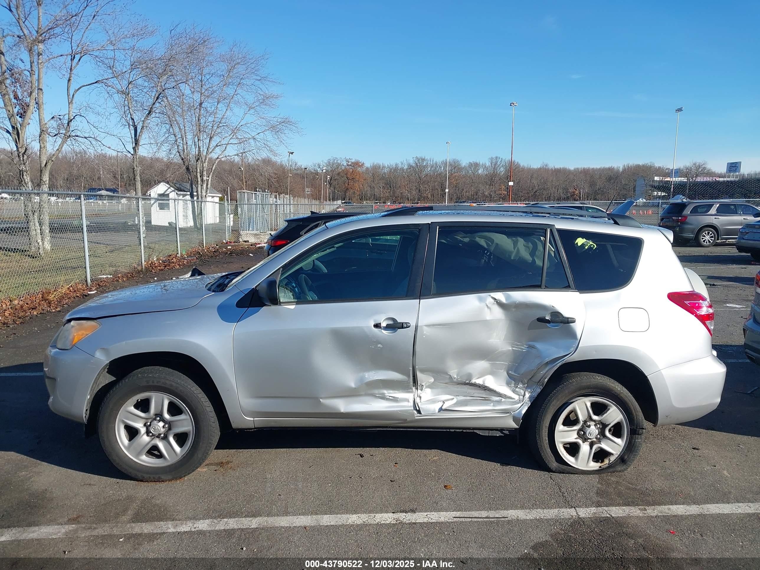 2010 Toyota Rav4   Gray vin: 2T3ZF4DV7AW017071