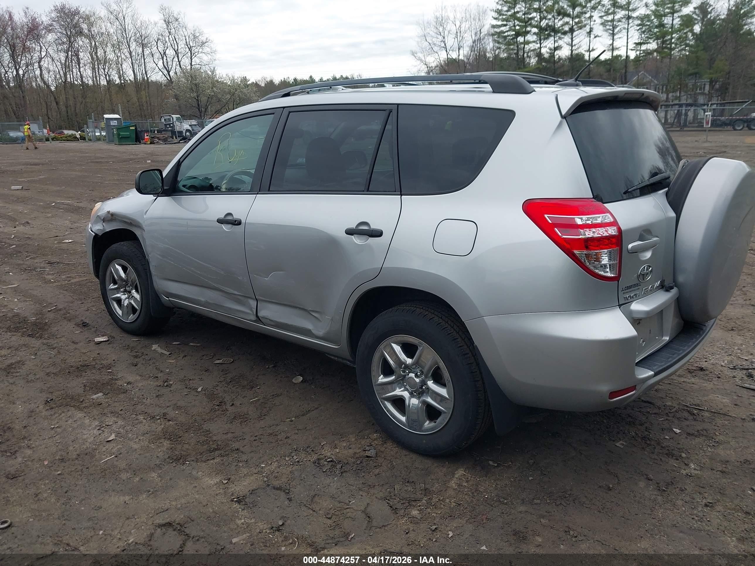 2010 Toyota Rav4   Серебряный vin: 2T3ZF4DV7AW032590