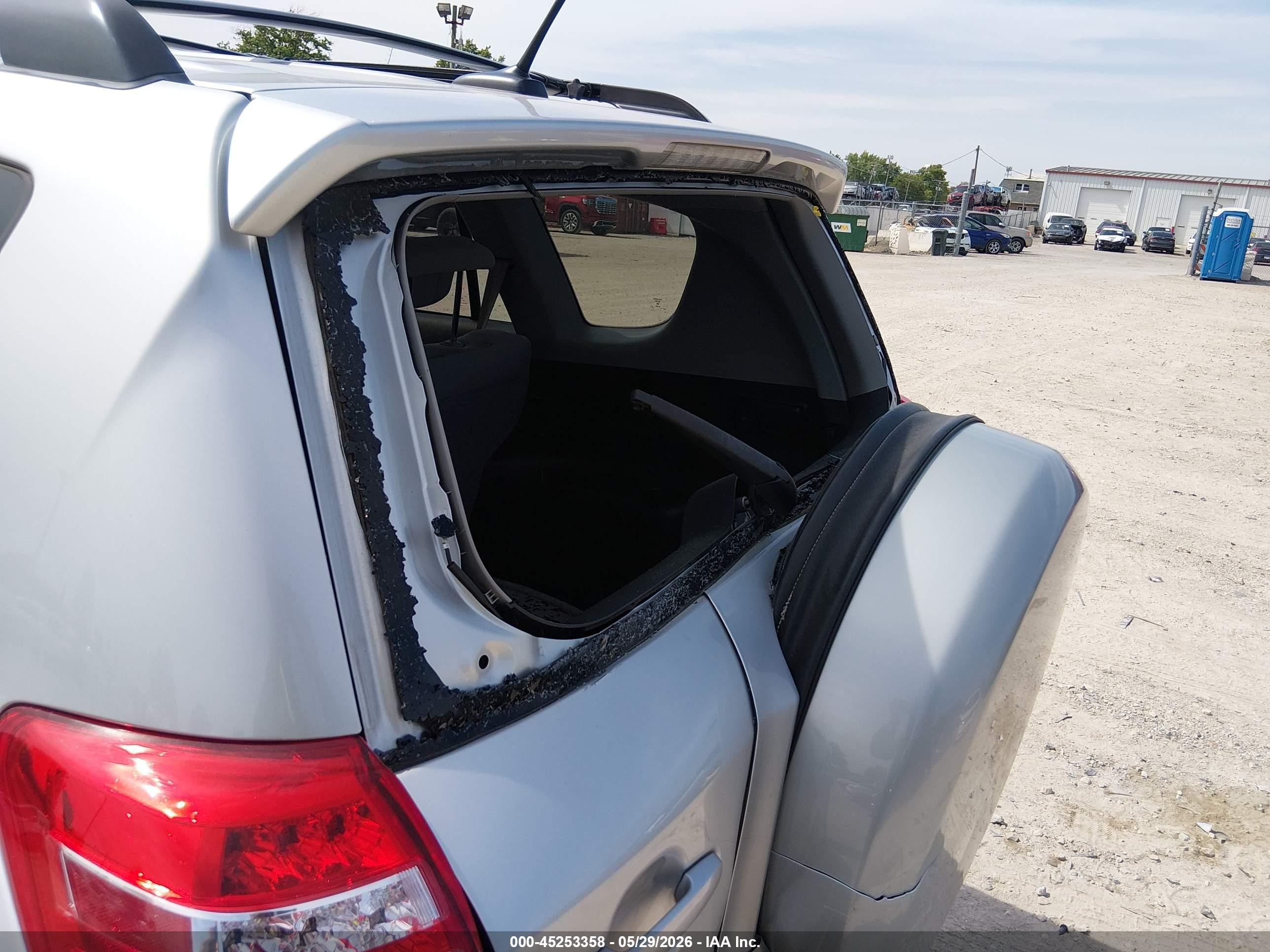 2010 Toyota Rav4 Silver vin: 2T3ZF4DV7AW052497
