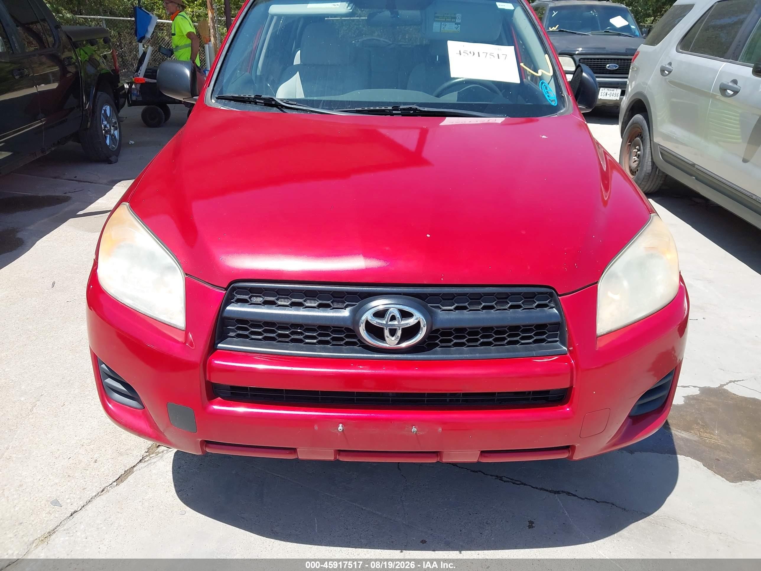 2011 Toyota Rav4   Red vin: 2T3ZF4DV7BW053876