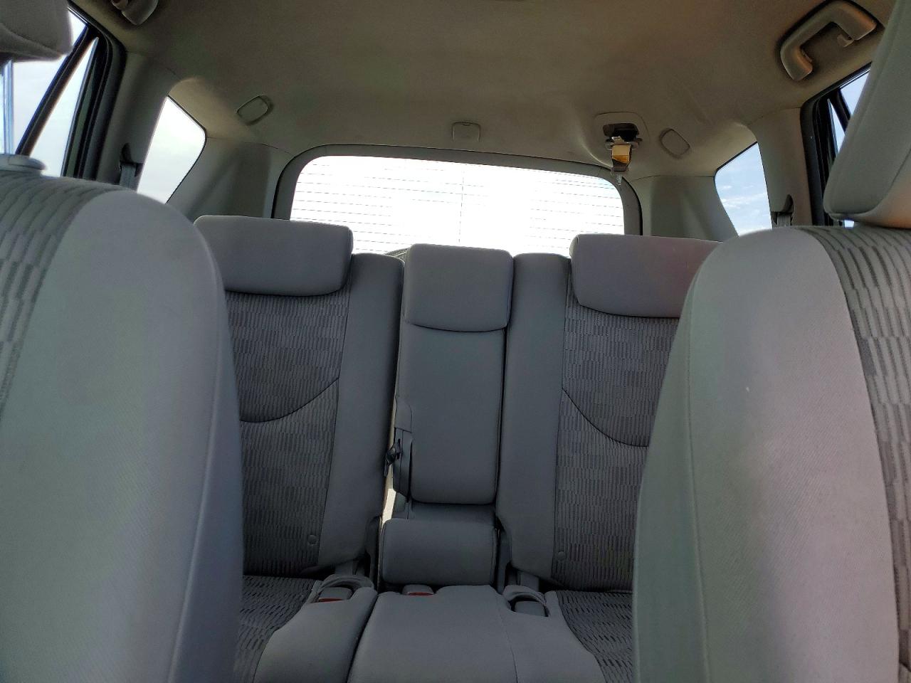 2011 Toyota Rav4 Base Зеленый vin: 2T3ZF4DV7BW065266