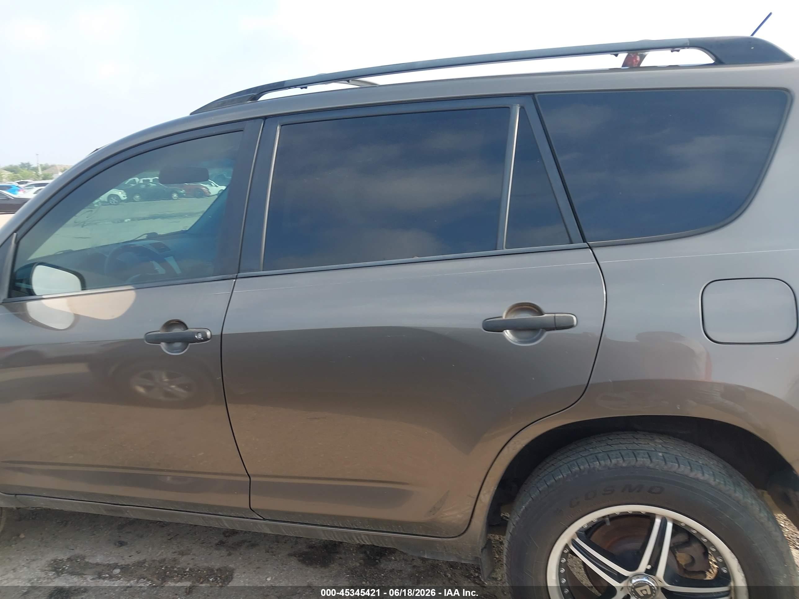 2011 Toyota Rav4   Gray vin: 2T3ZF4DV7BW081001