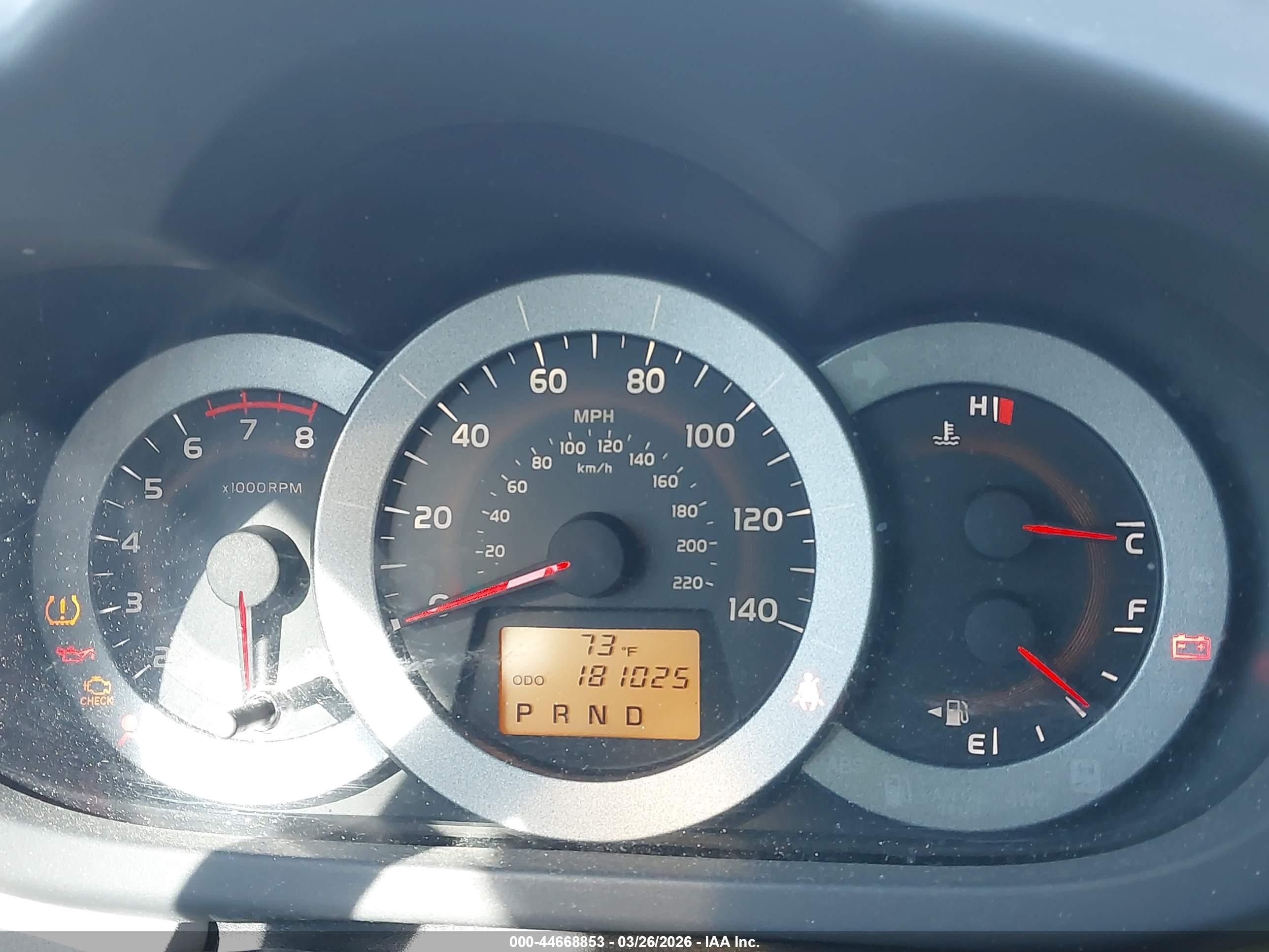 2011 Toyota Rav4   White vin: 2T3ZF4DV7BW082410