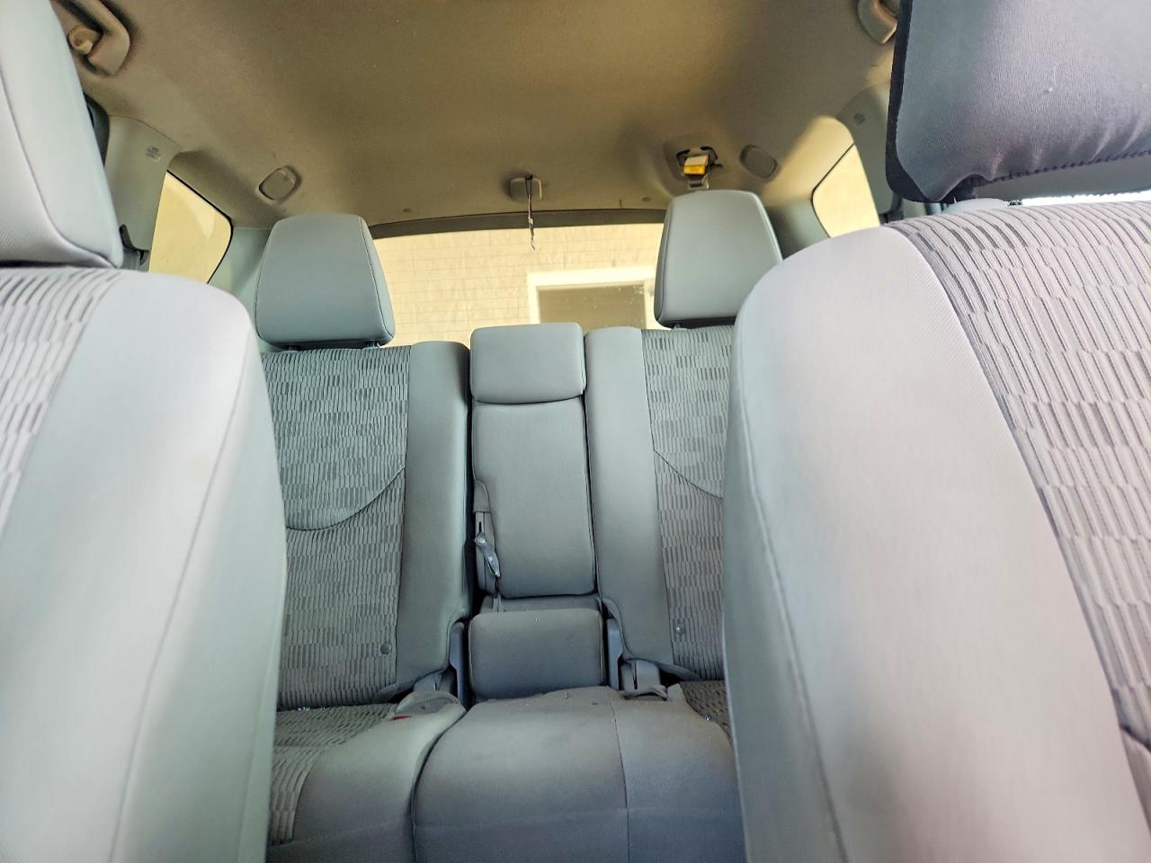 2012 Toyota Rav4 4wd Silver vin: 2T3ZF4DV7CW115049