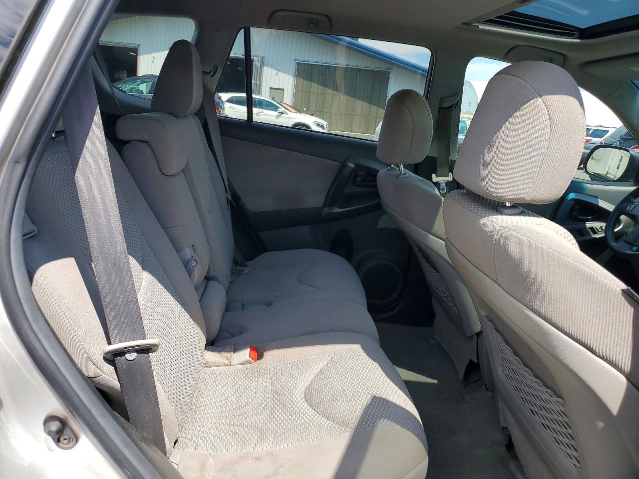 2012 Toyota Rav4 Base Silver vin: 2T3ZF4DV7CW121269