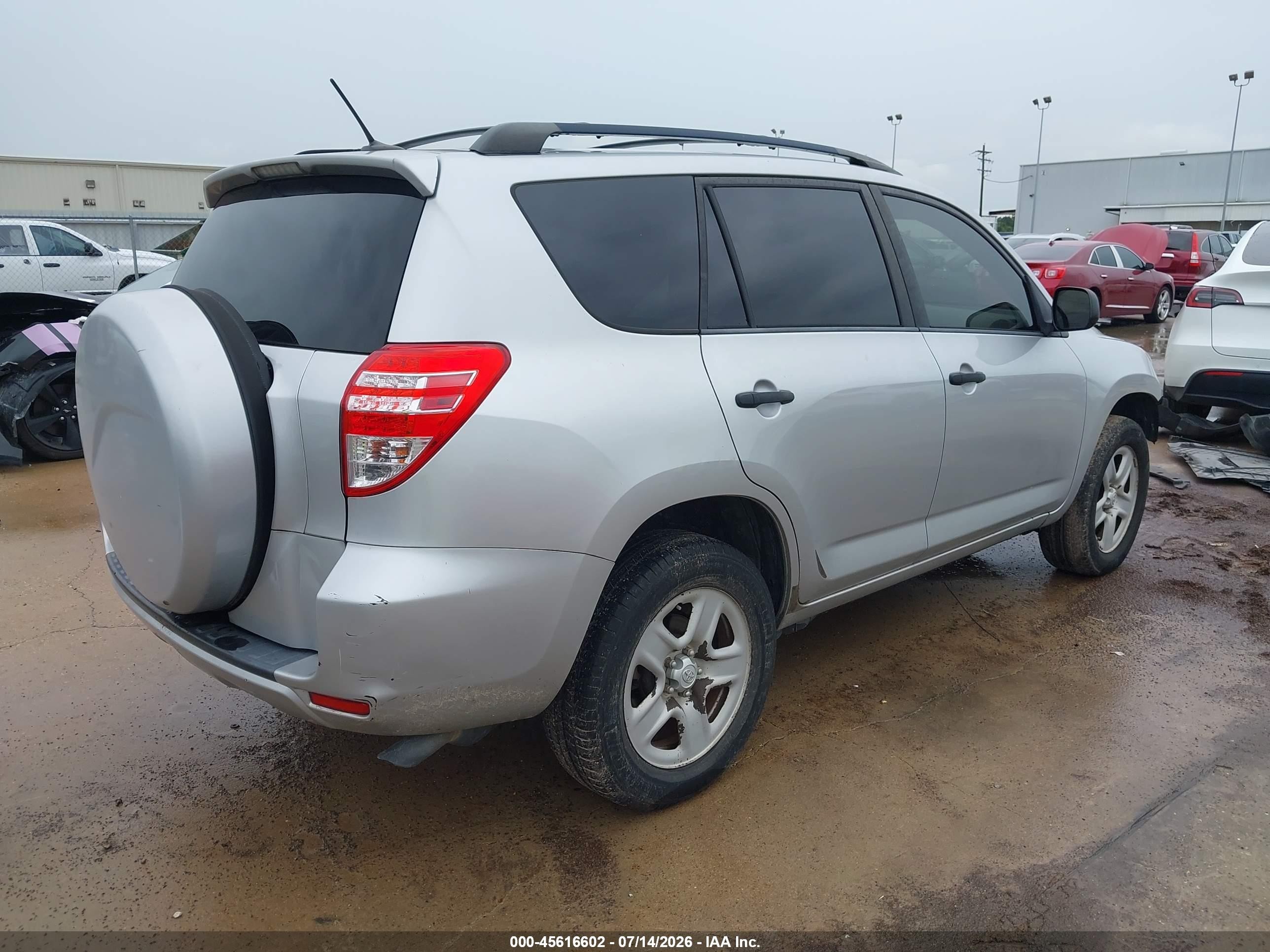 2012 Toyota Rav4   Silver vin: 2T3ZF4DV7CW128075