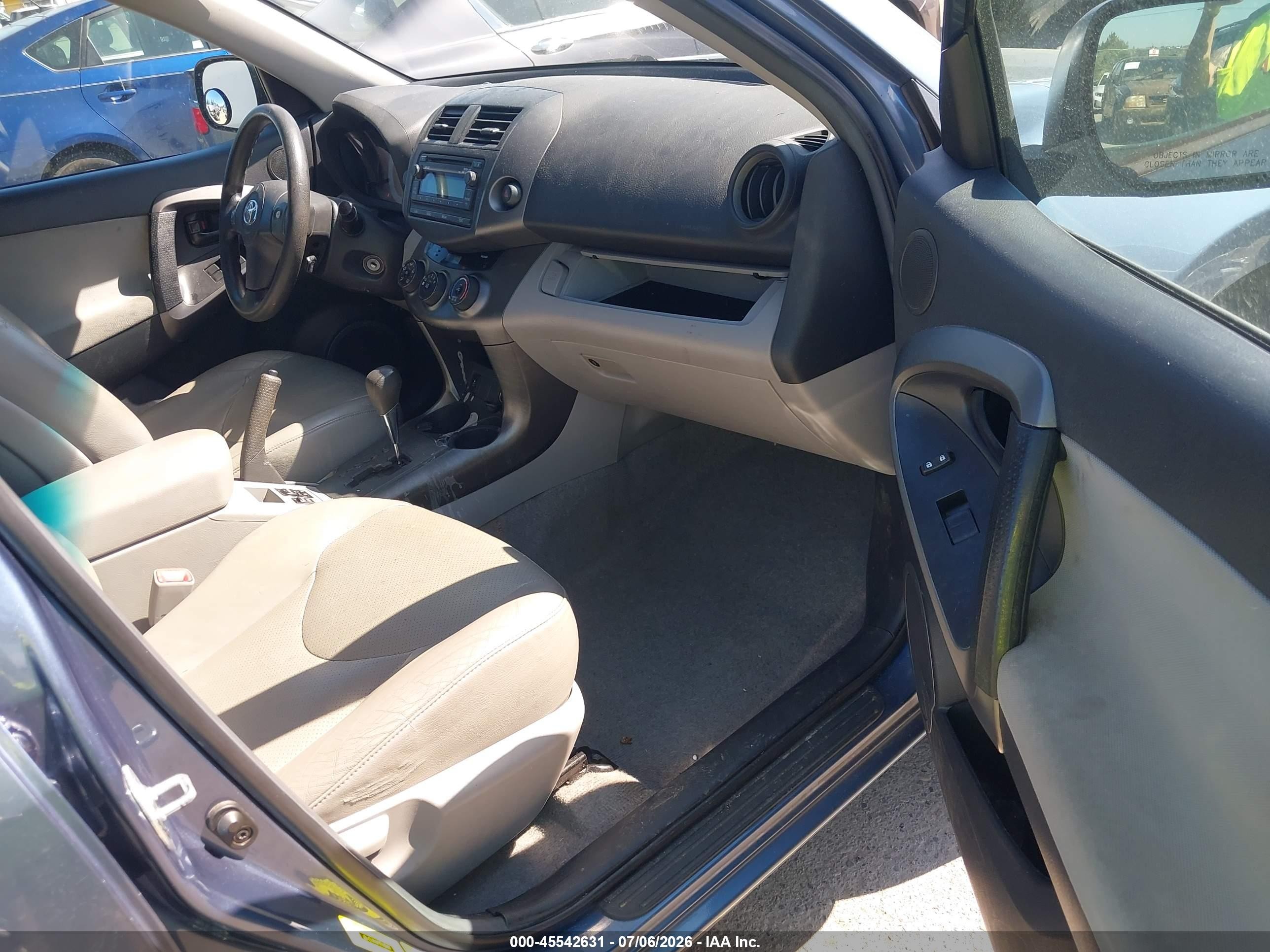 2012 Toyota Rav4   Blue vin: 2T3ZF4DV7CW130392