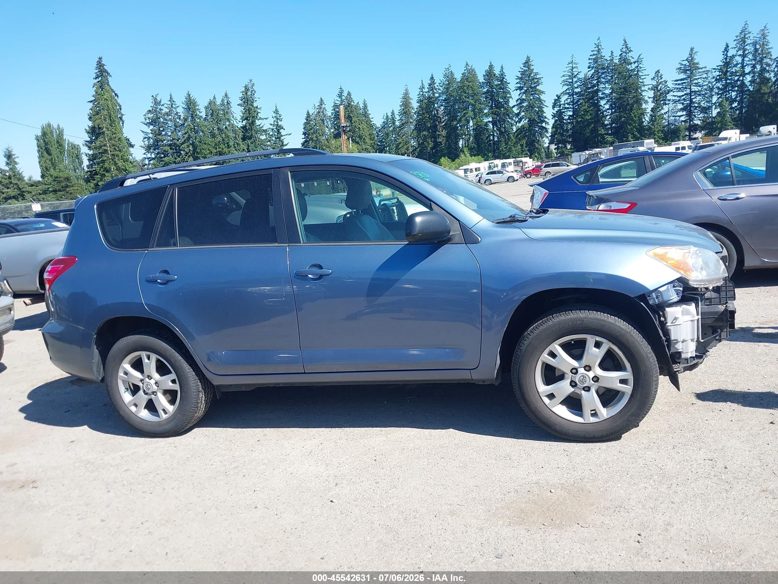 2012 Toyota Rav4   Blue vin: 2T3ZF4DV7CW130392