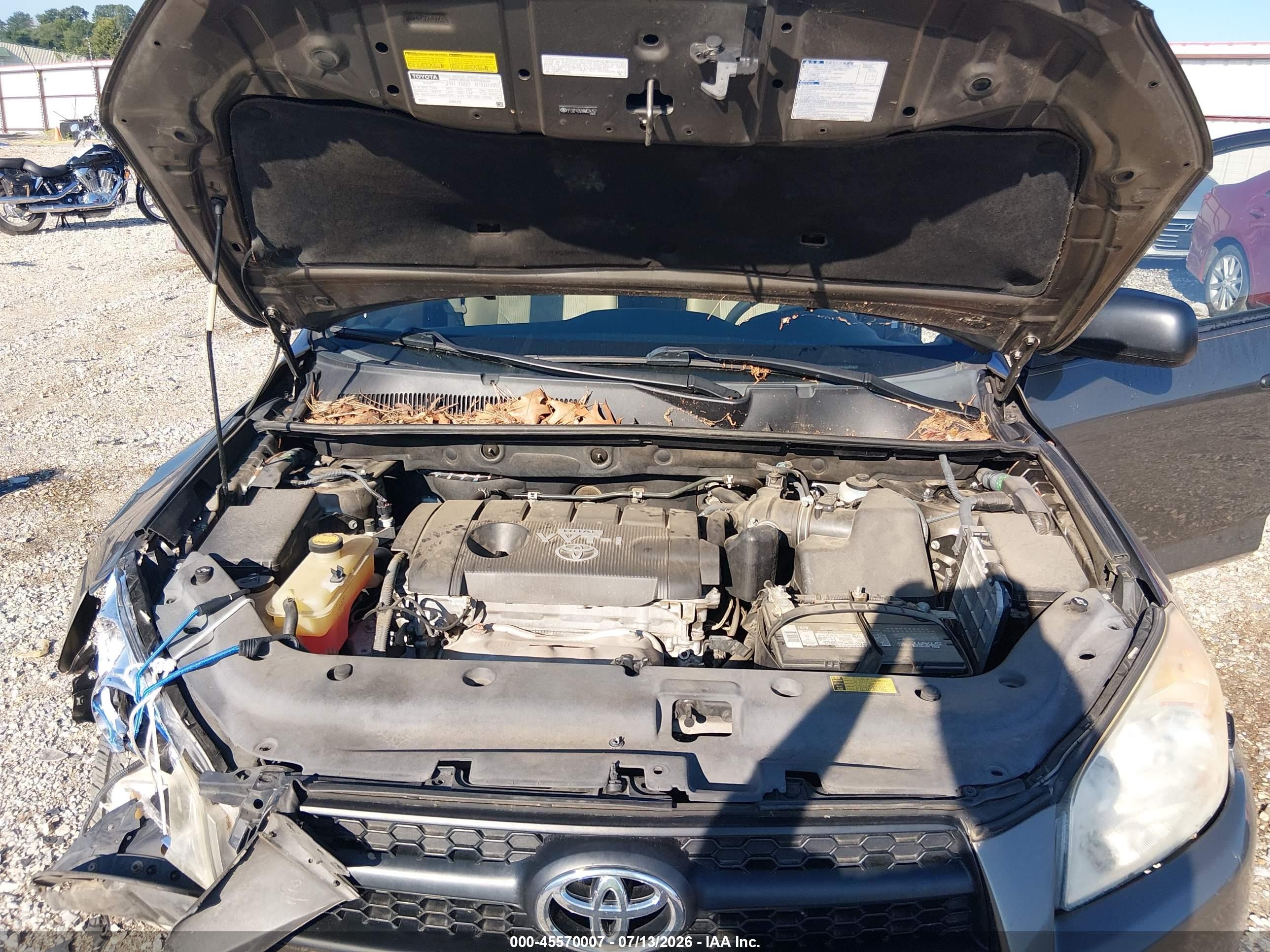 2010 Toyota Rav4   Champagne vin: 2T3ZF4DV8AW024157