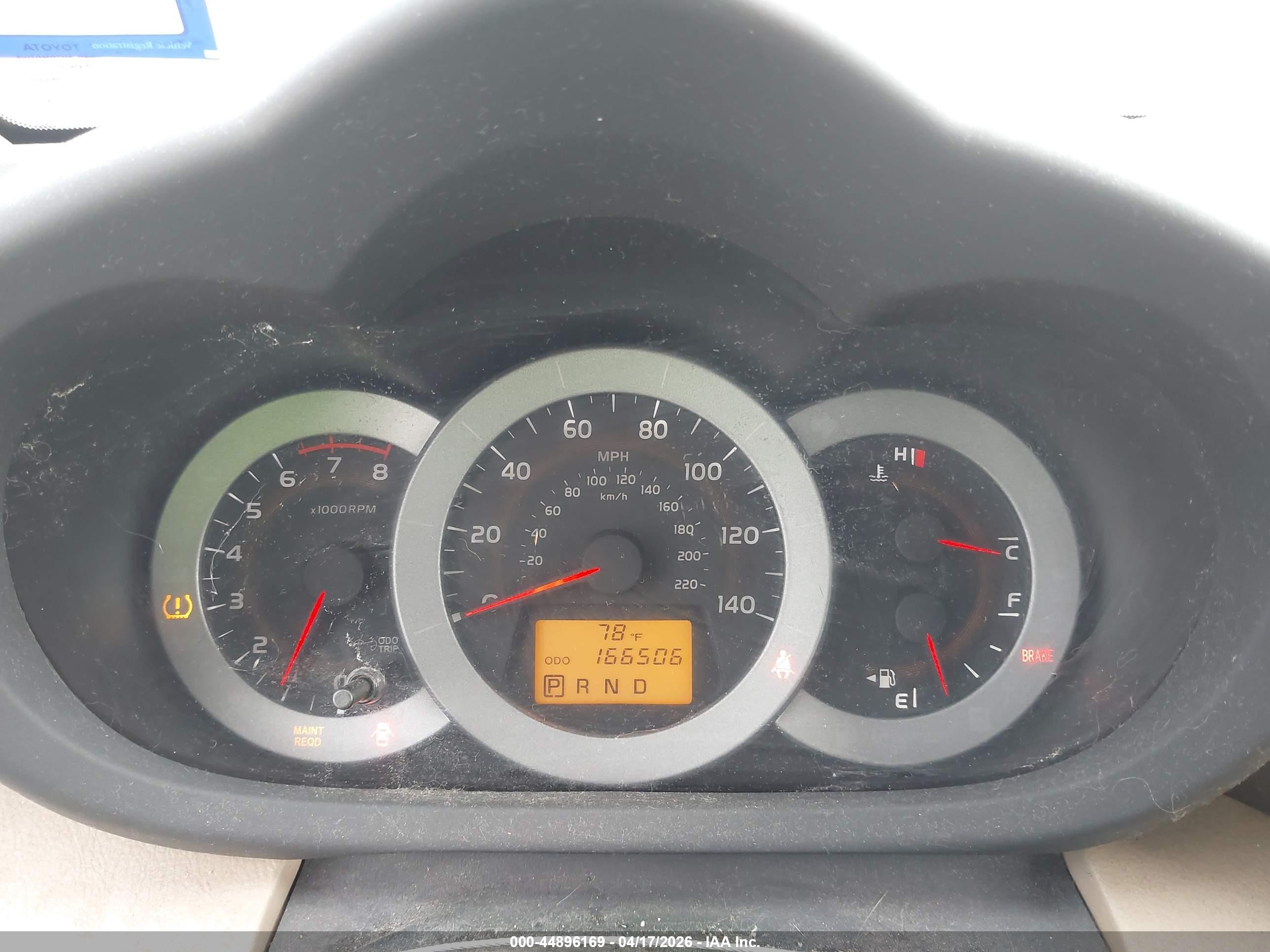 2010 Toyota Rav4   Red vin: 2T3ZF4DV8AW027589