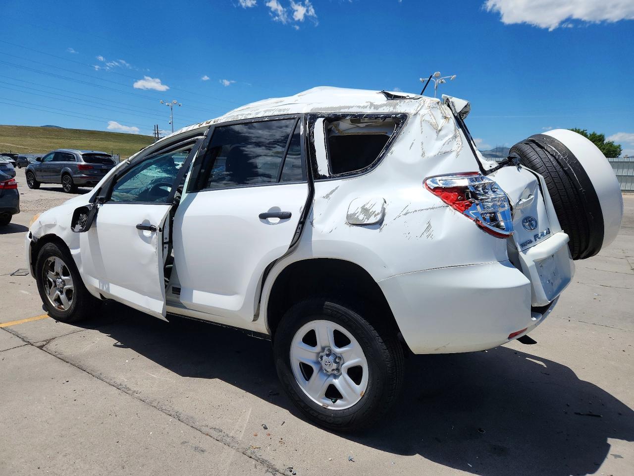 2010 Toyota Rav4 Base White vin: 2T3ZF4DV8AW045574