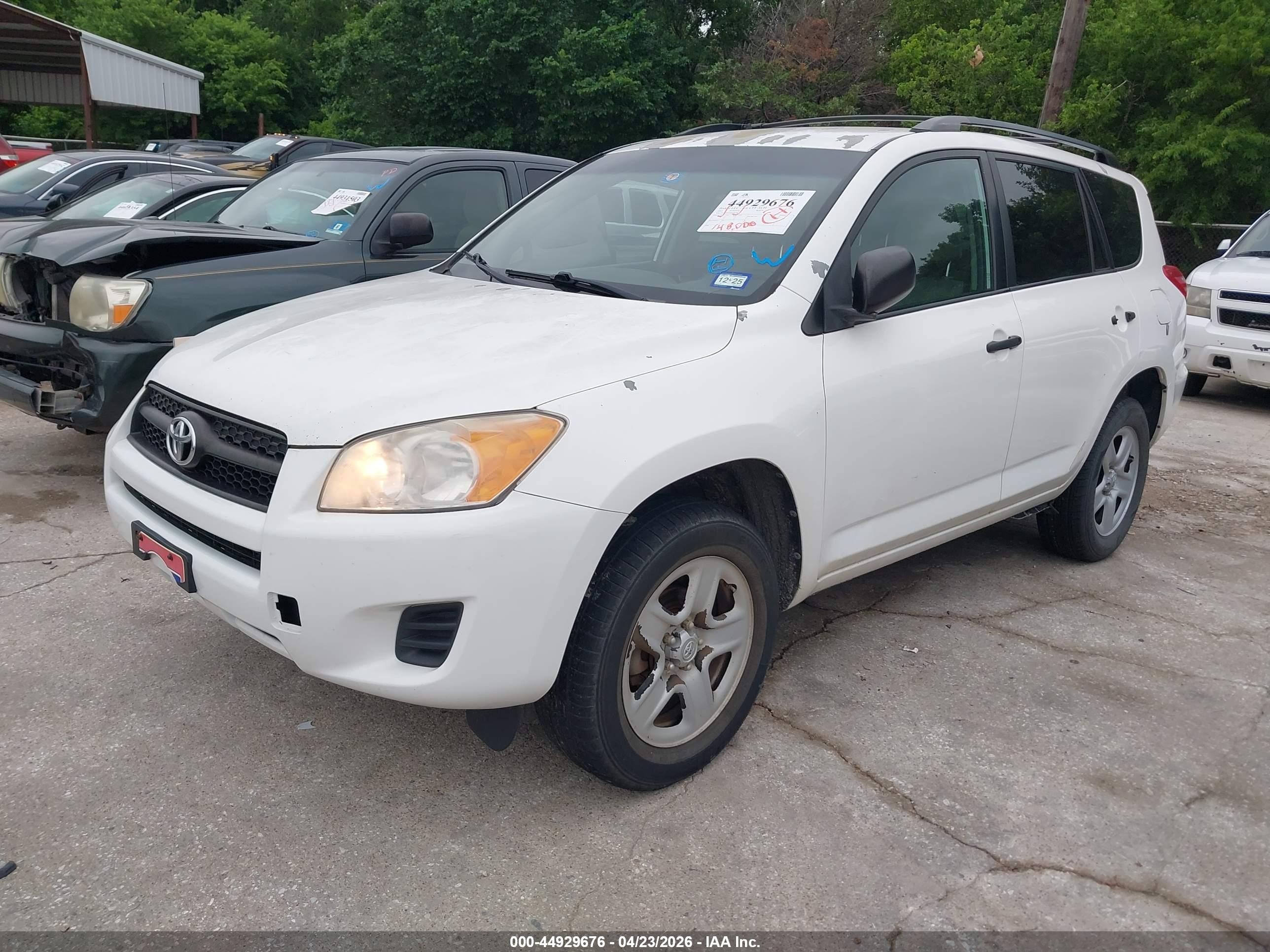 2011 Toyota Rav4   White vin: 2T3ZF4DV8BW061484