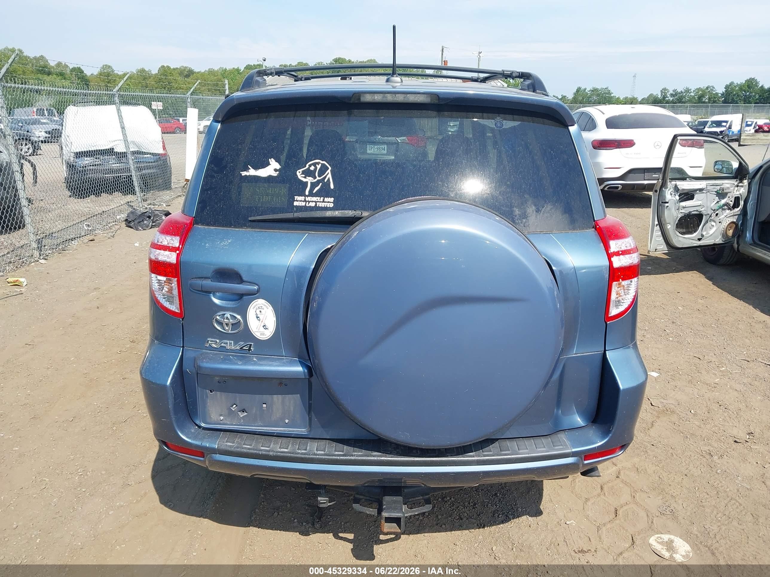 2011 Toyota Rav4   Blue vin: 2T3ZF4DV8BW063140