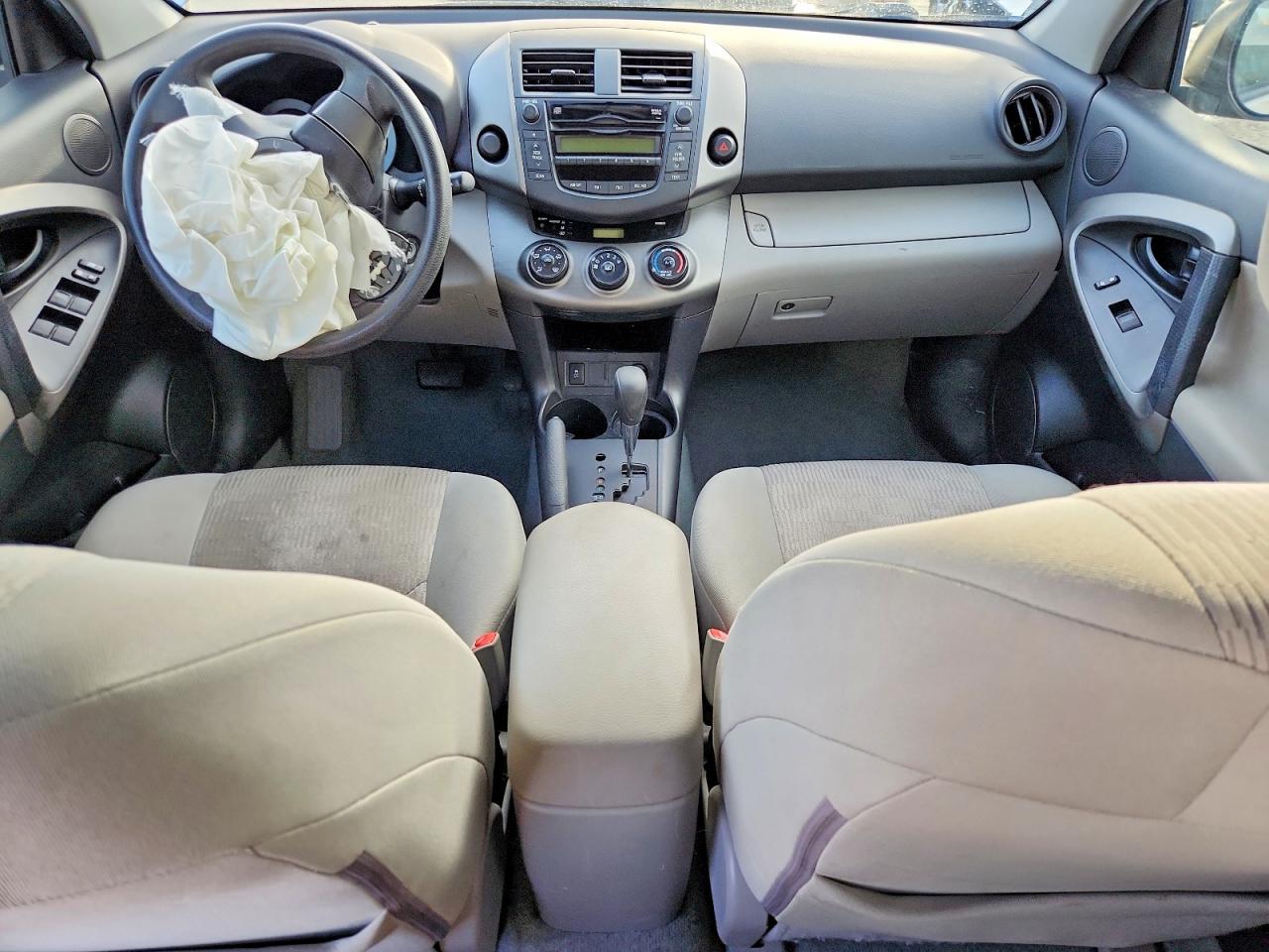 2011 Toyota Rav4 Base Silver vin: 2T3ZF4DV8BW065003