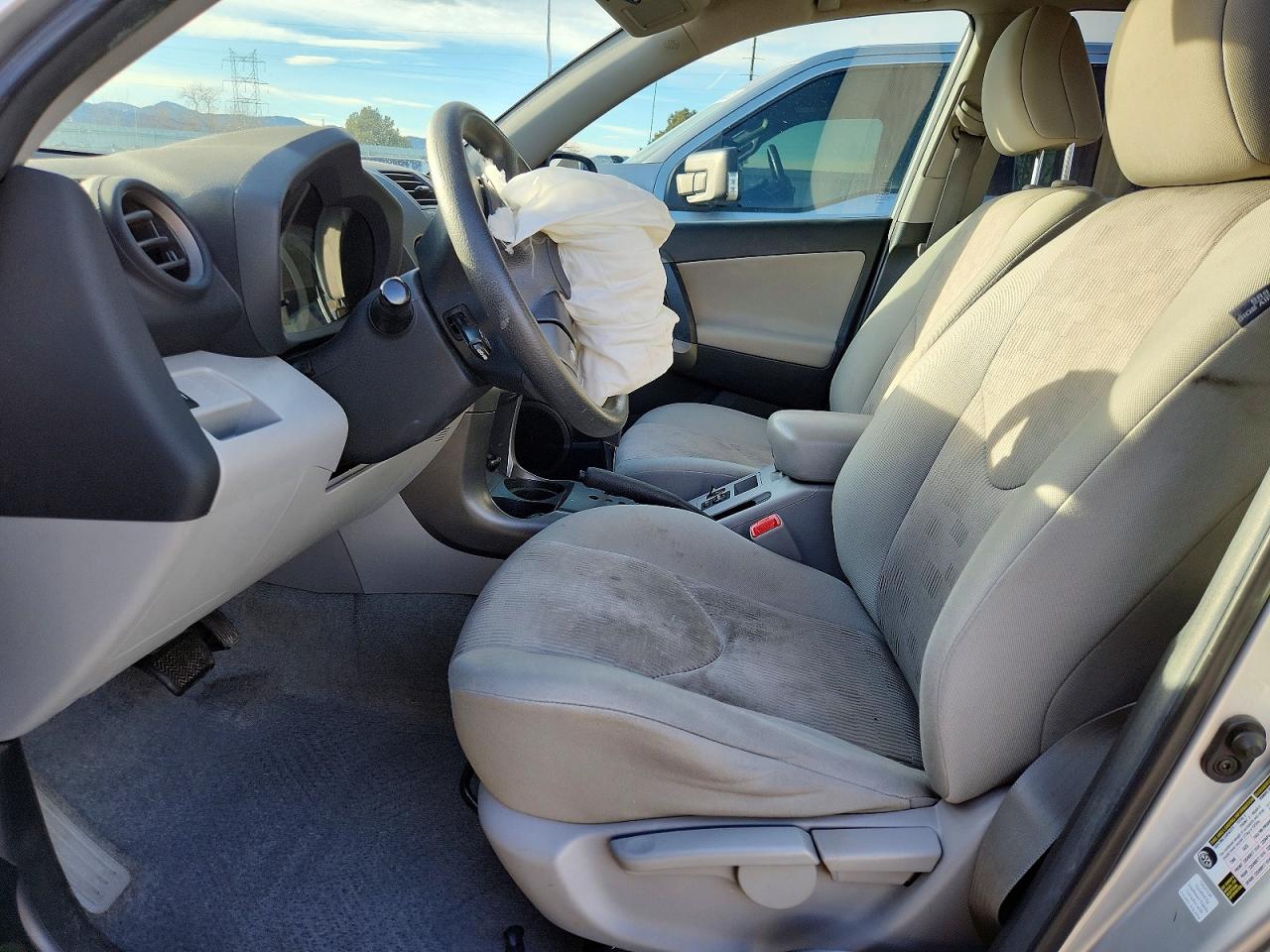 2011 Toyota Rav4 Base Silver vin: 2T3ZF4DV8BW065003