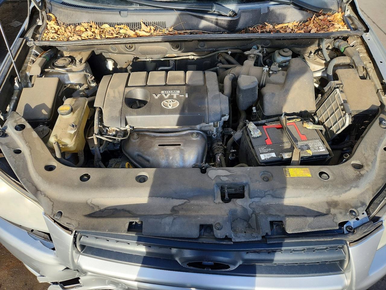 2011 Toyota Rav4 Base Silver vin: 2T3ZF4DV8BW065003