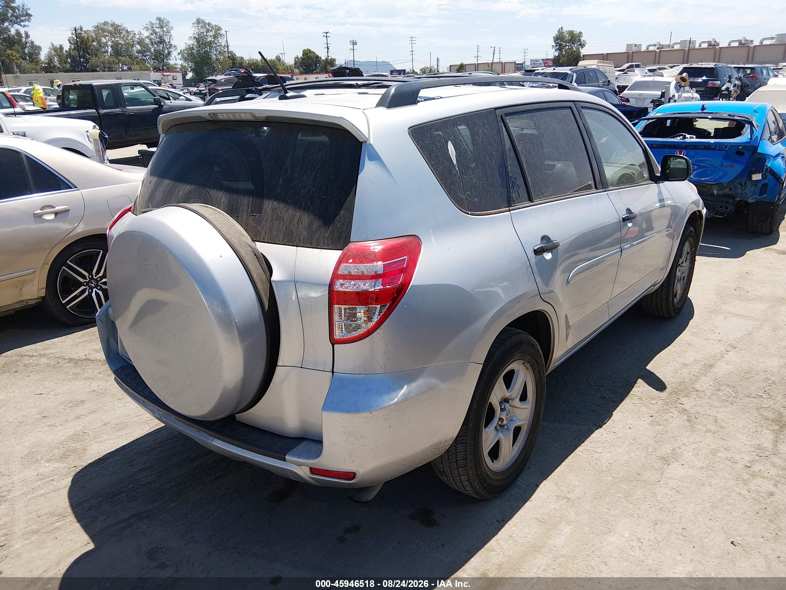 2011 Toyota Rav4   Silver vin: 2T3ZF4DV8BW089138
