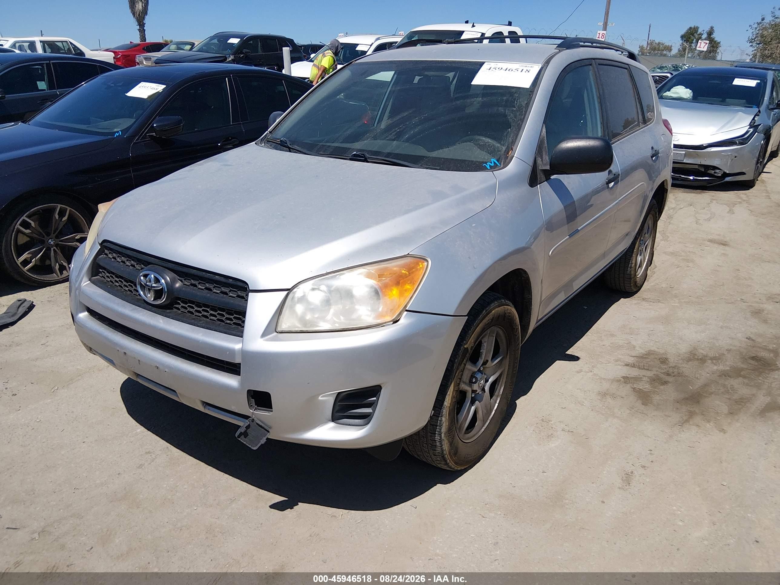2011 Toyota Rav4   Silver vin: 2T3ZF4DV8BW089138
