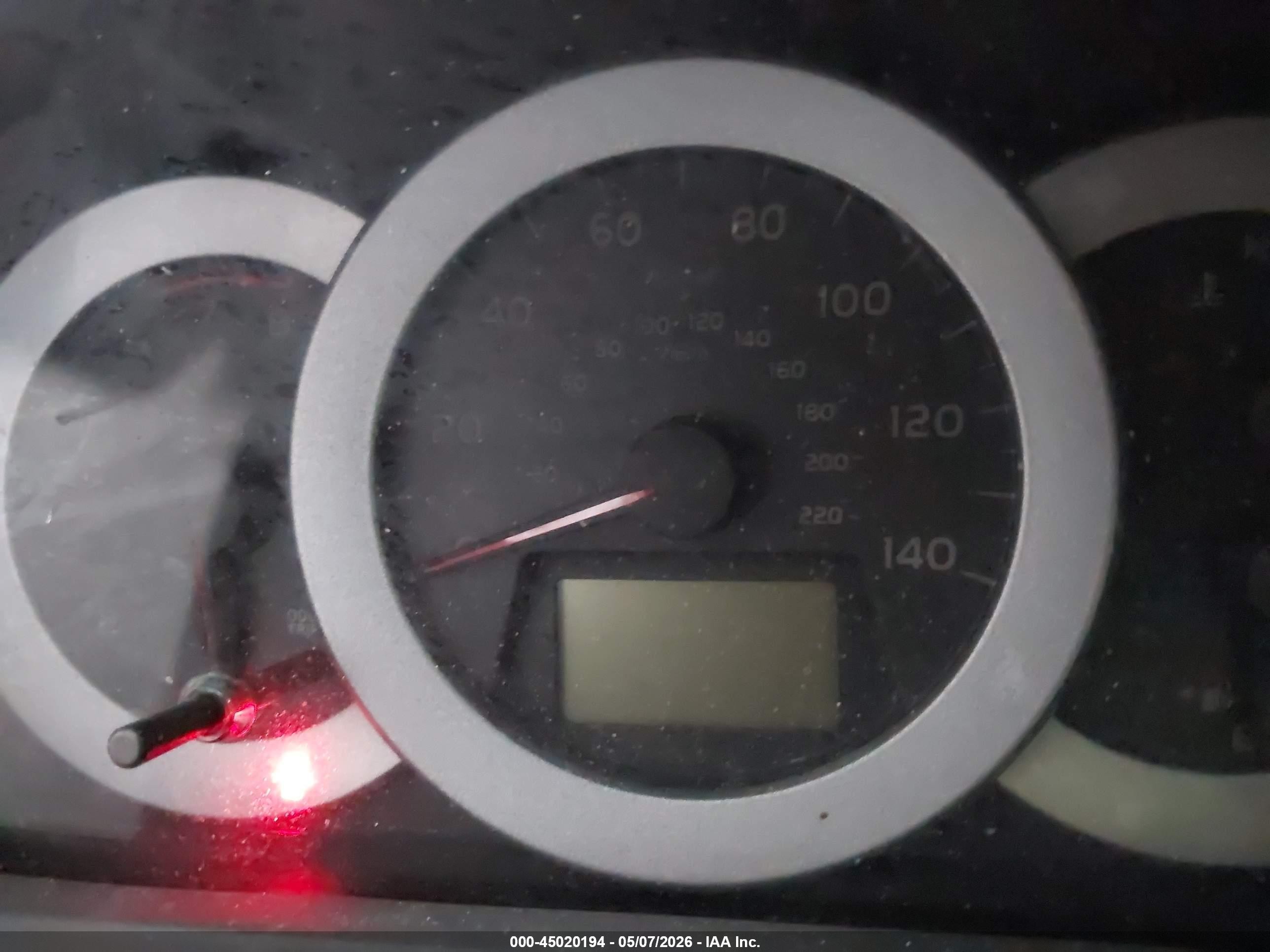 2011 Toyota Rav4   Silver vin: 2T3ZF4DV8BW098535