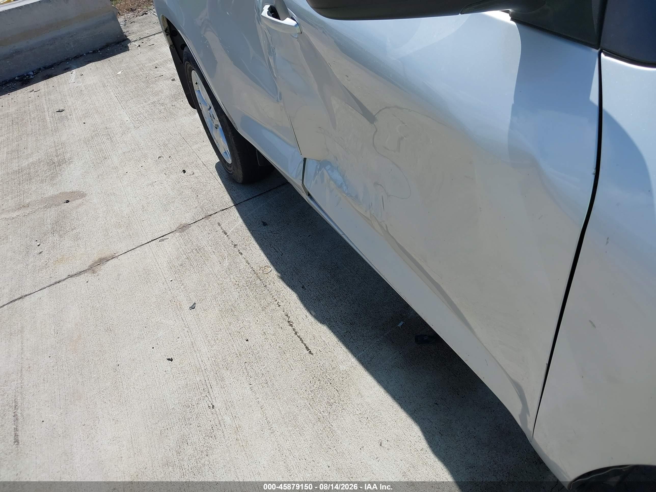 2012 Toyota Rav4   Silver vin: 2T3ZF4DV8CW110619